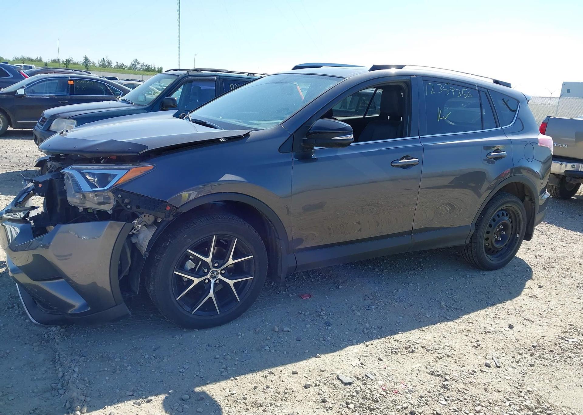 2016 TOYOTA RAV4 SE
