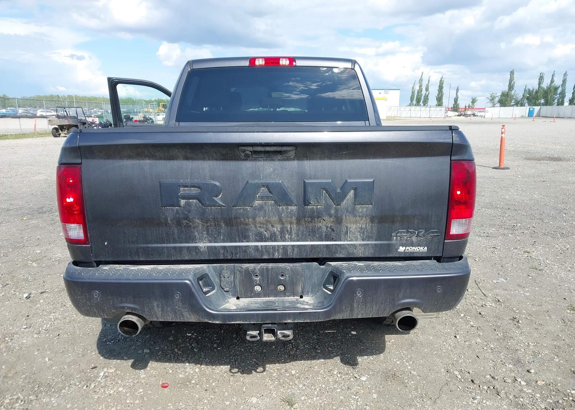 2022 RAM 1500 CLASSIC TRADESMAN