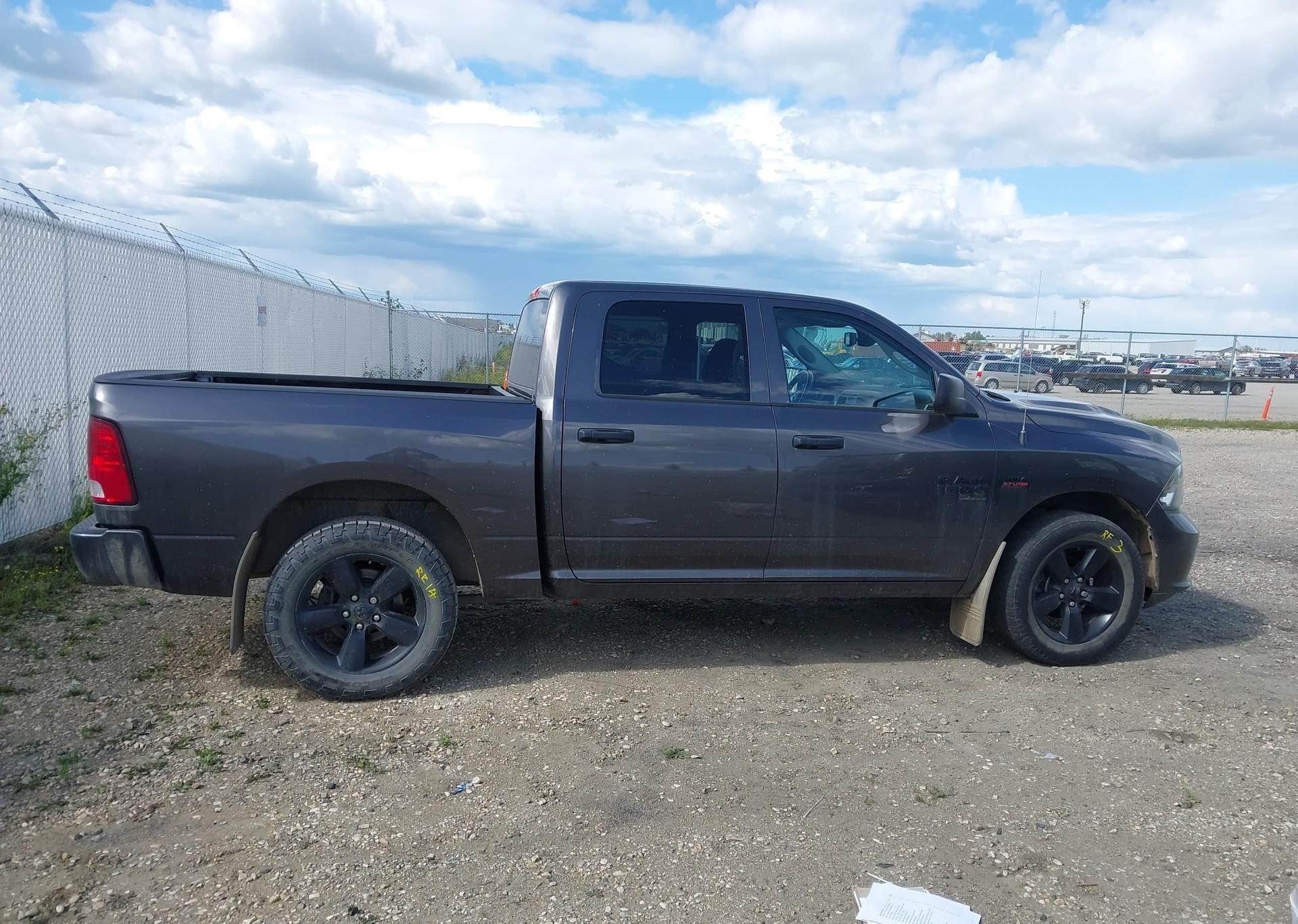 2022 RAM 1500 CLASSIC TRADESMAN