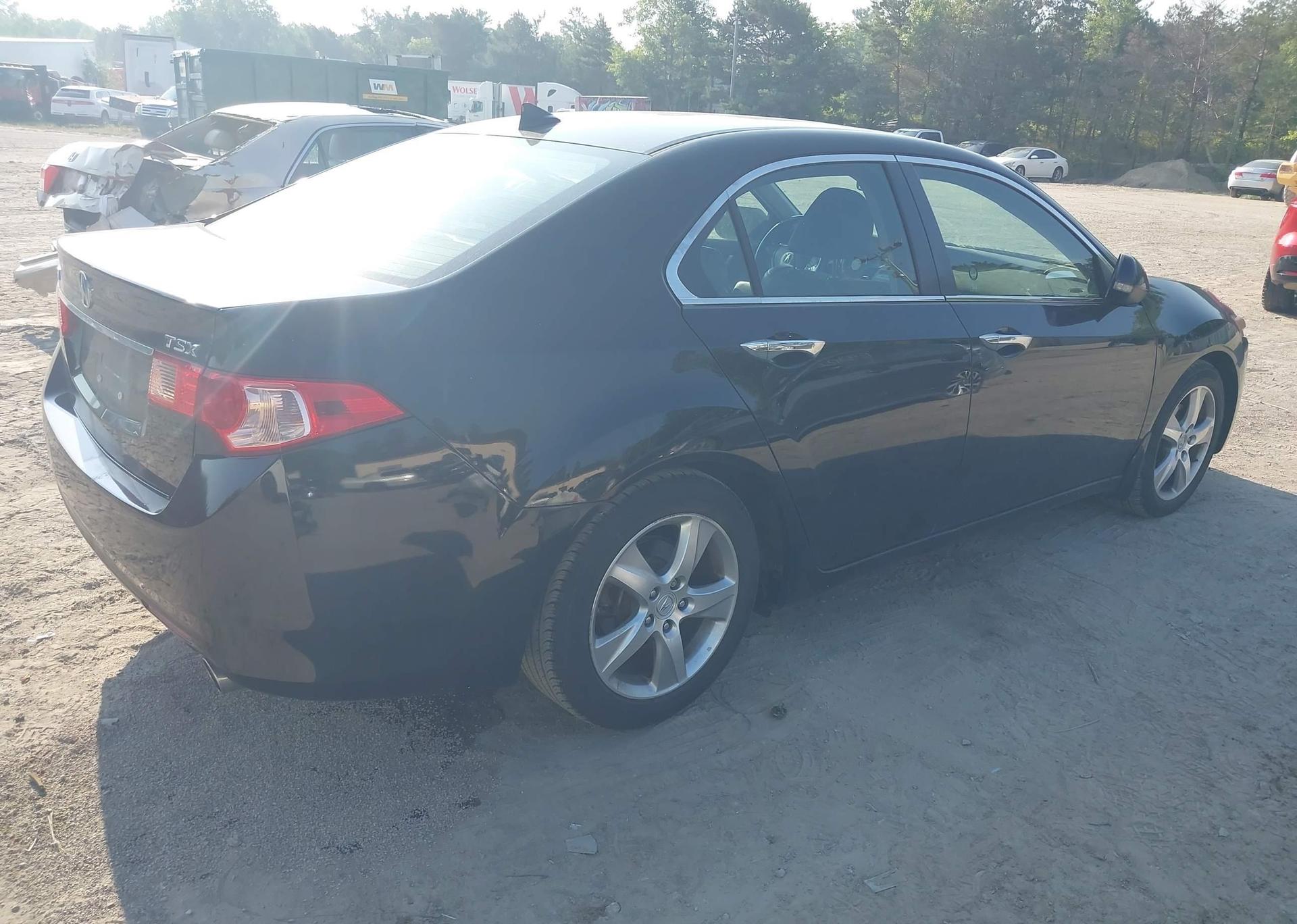 2011 ACURA TSX