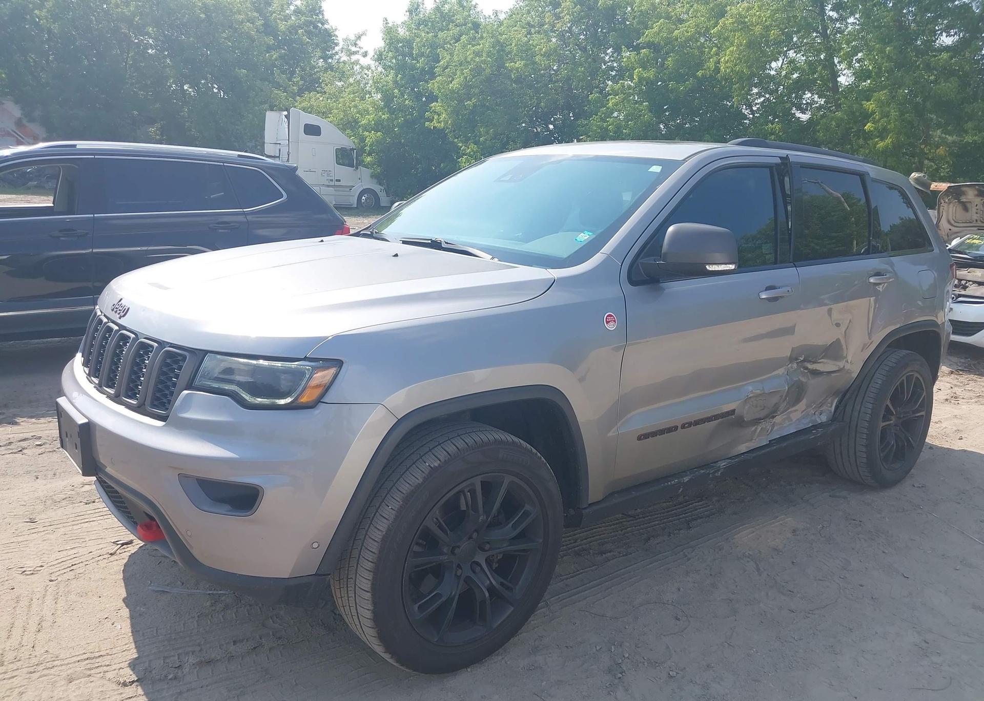 2017 JEEP GRAND CHEROKEE TRAILHAWK