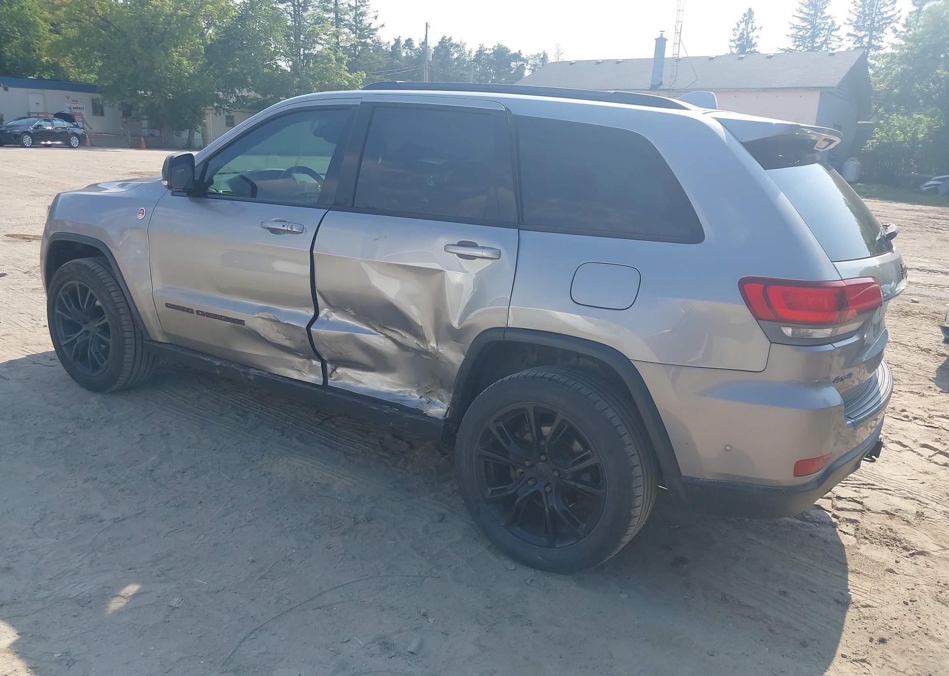 2017 JEEP GRAND CHEROKEE TRAILHAWK
