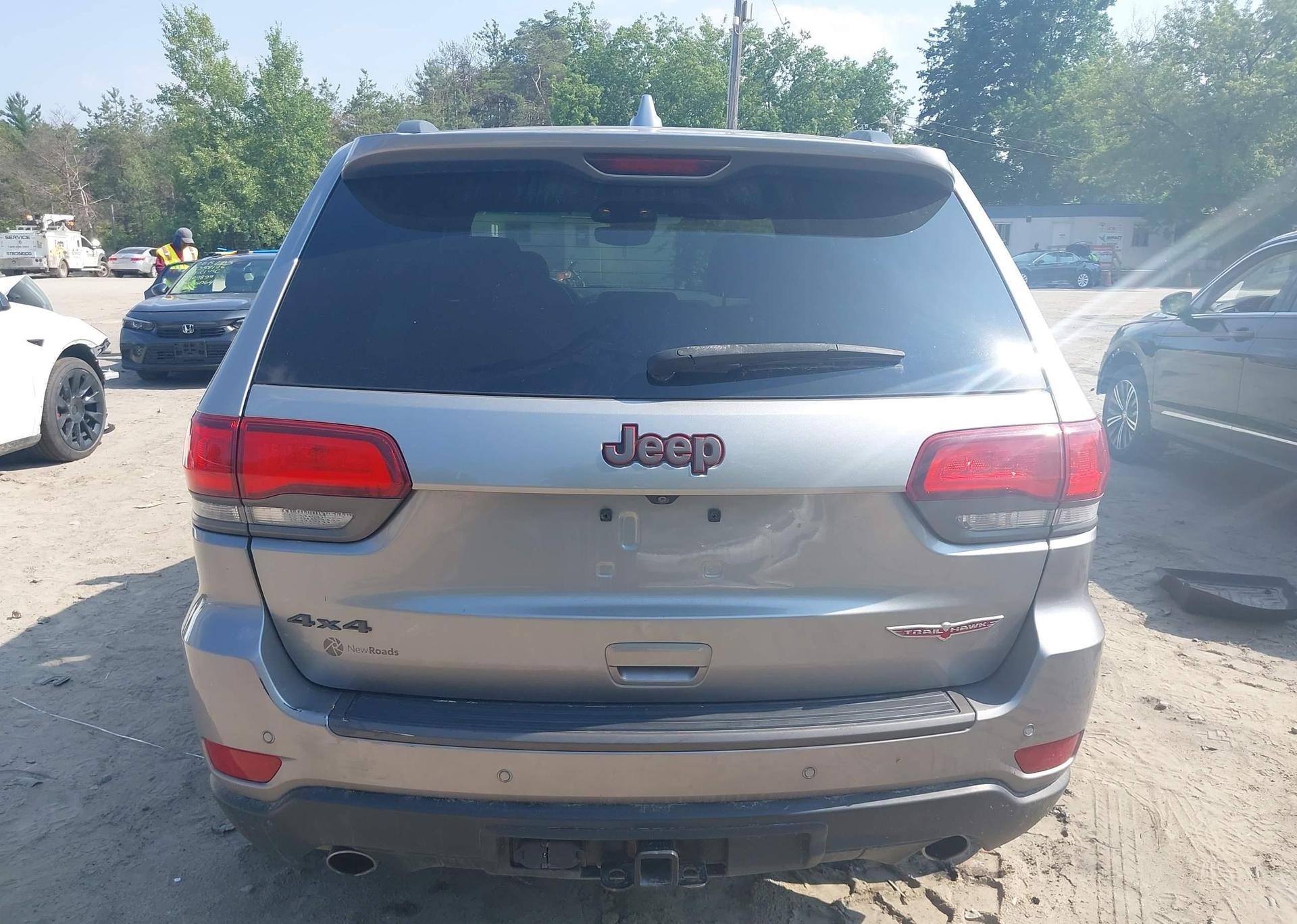 2017 JEEP GRAND CHEROKEE TRAILHAWK