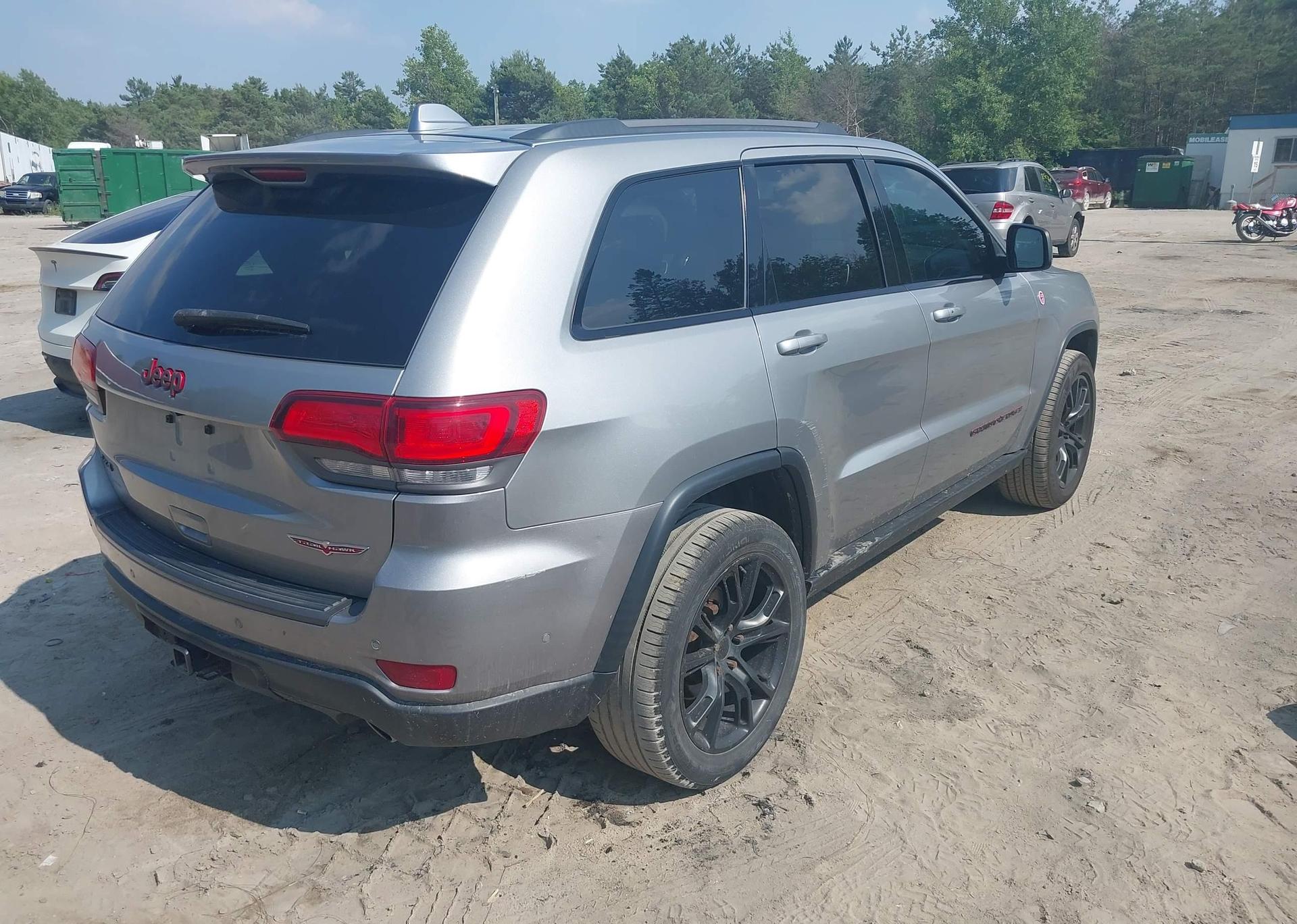 2017 JEEP GRAND CHEROKEE TRAILHAWK