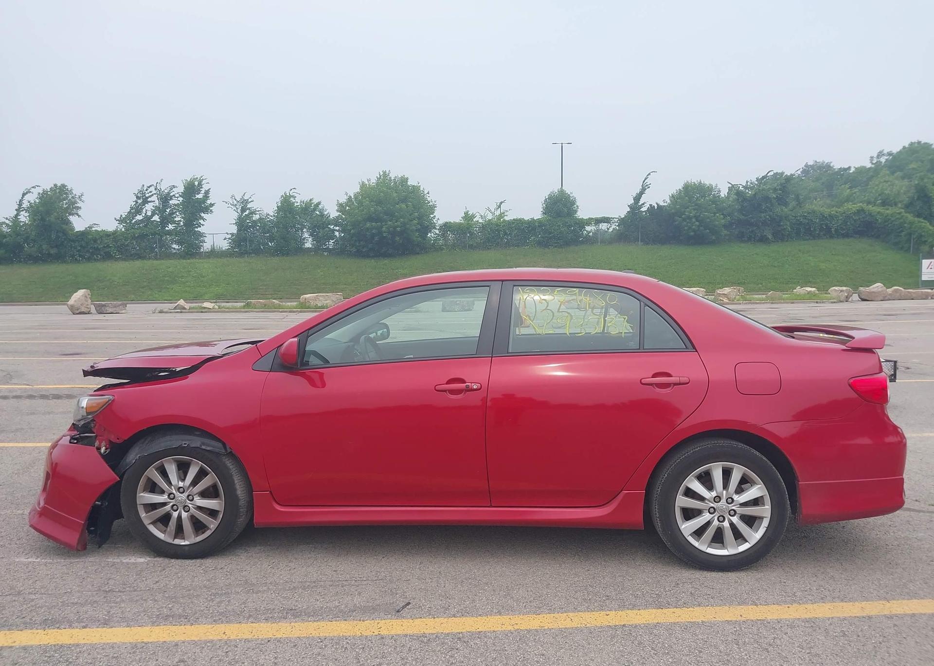 2013 TOYOTA COROLLA S