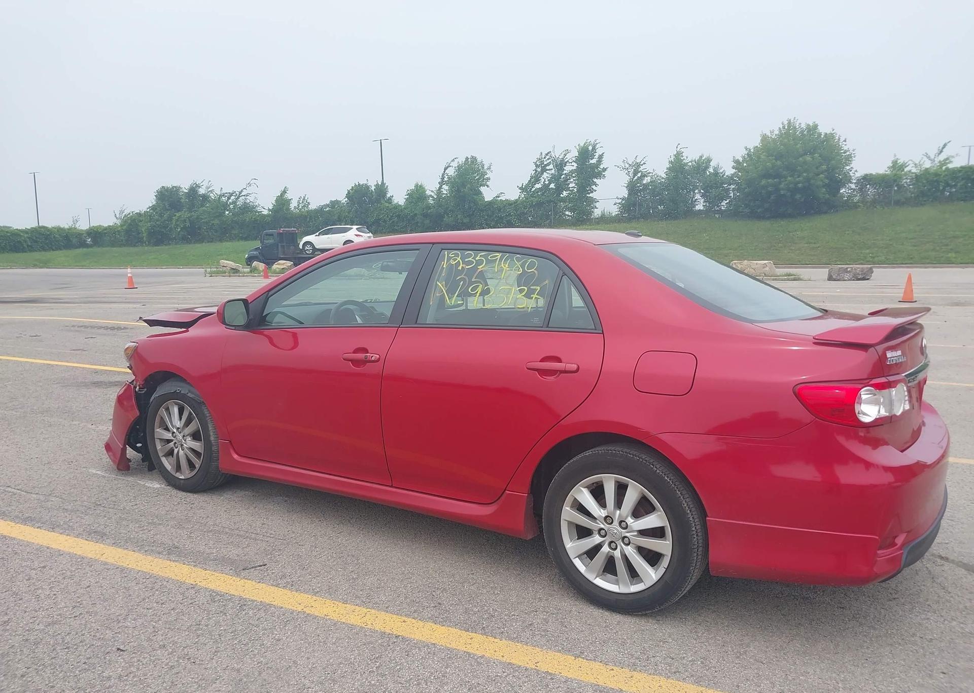 2013 TOYOTA COROLLA S