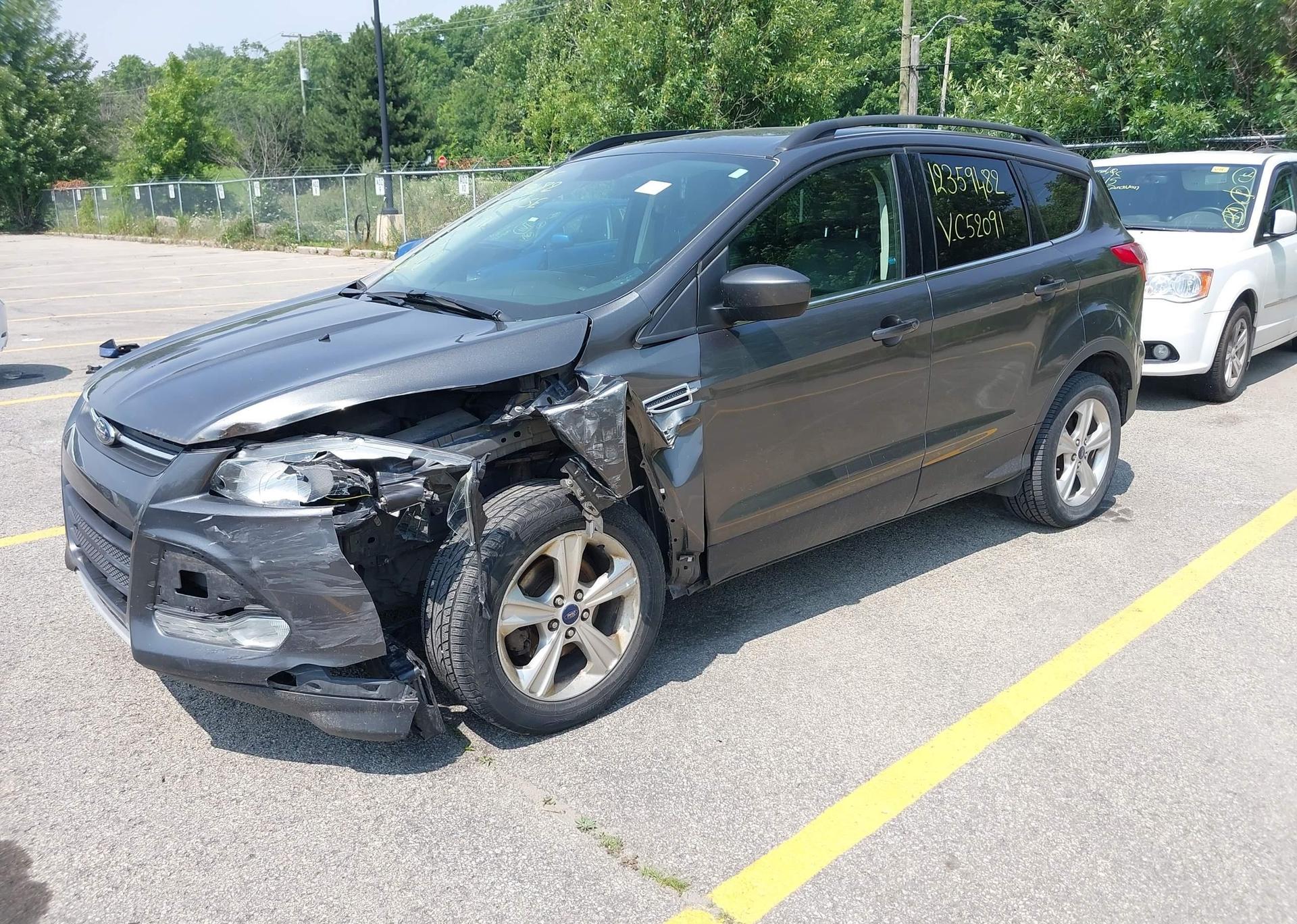 2015 FORD ESCAPE SE