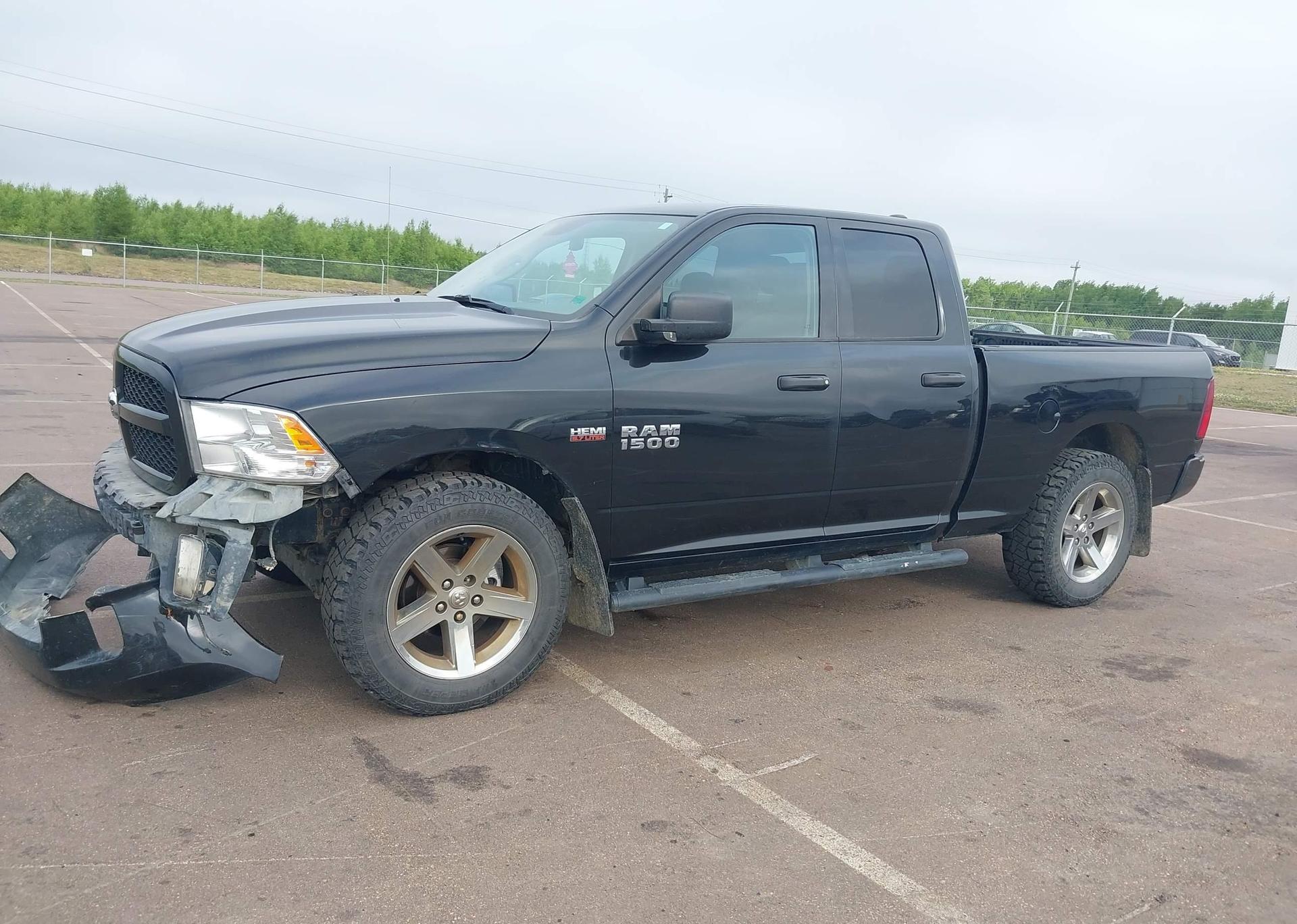2017 RAM 1500 ST