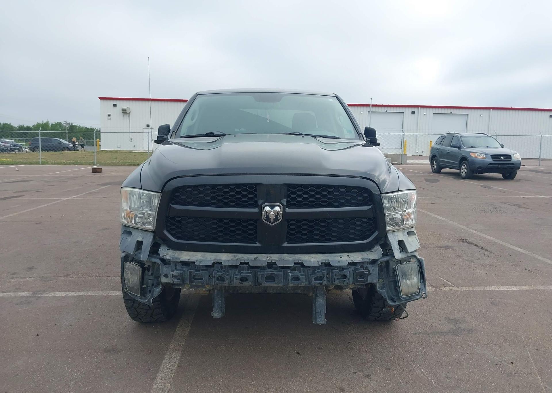 2017 RAM 1500 ST