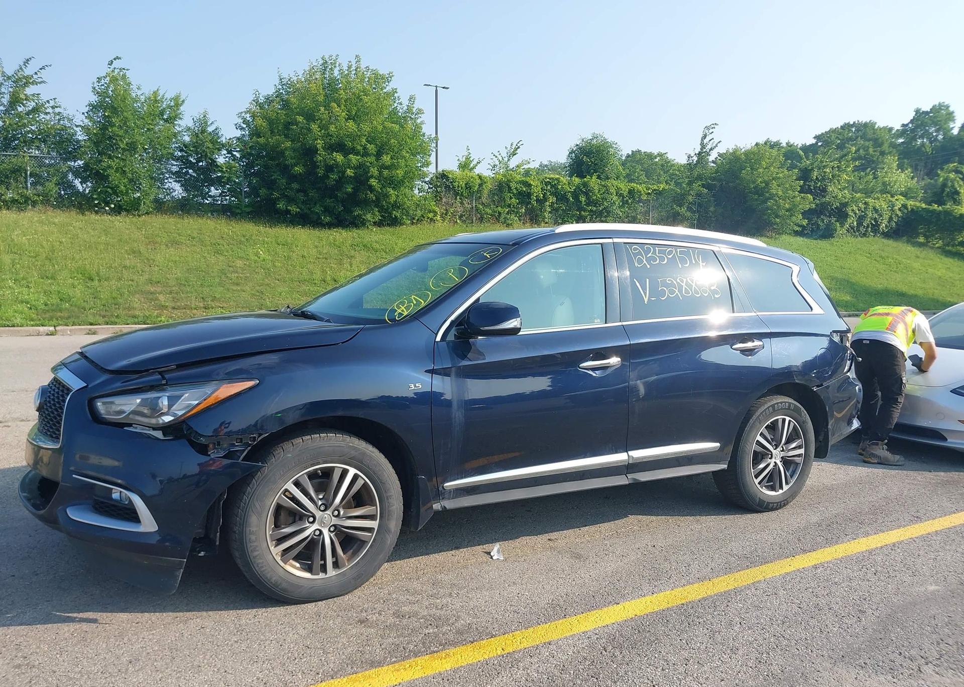 2016 INFINITI QX60