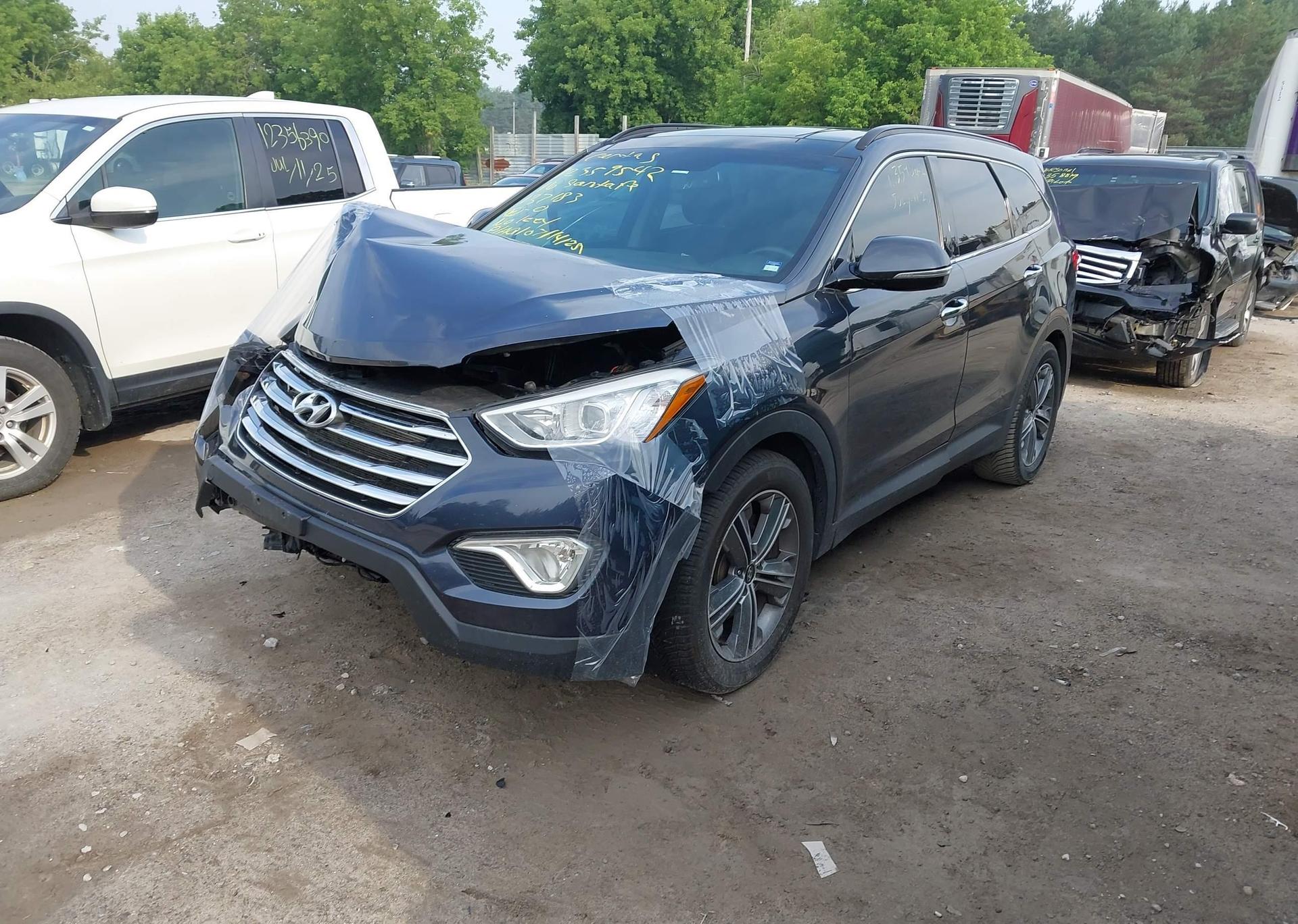 2016 HYUNDAI SANTA FE SE