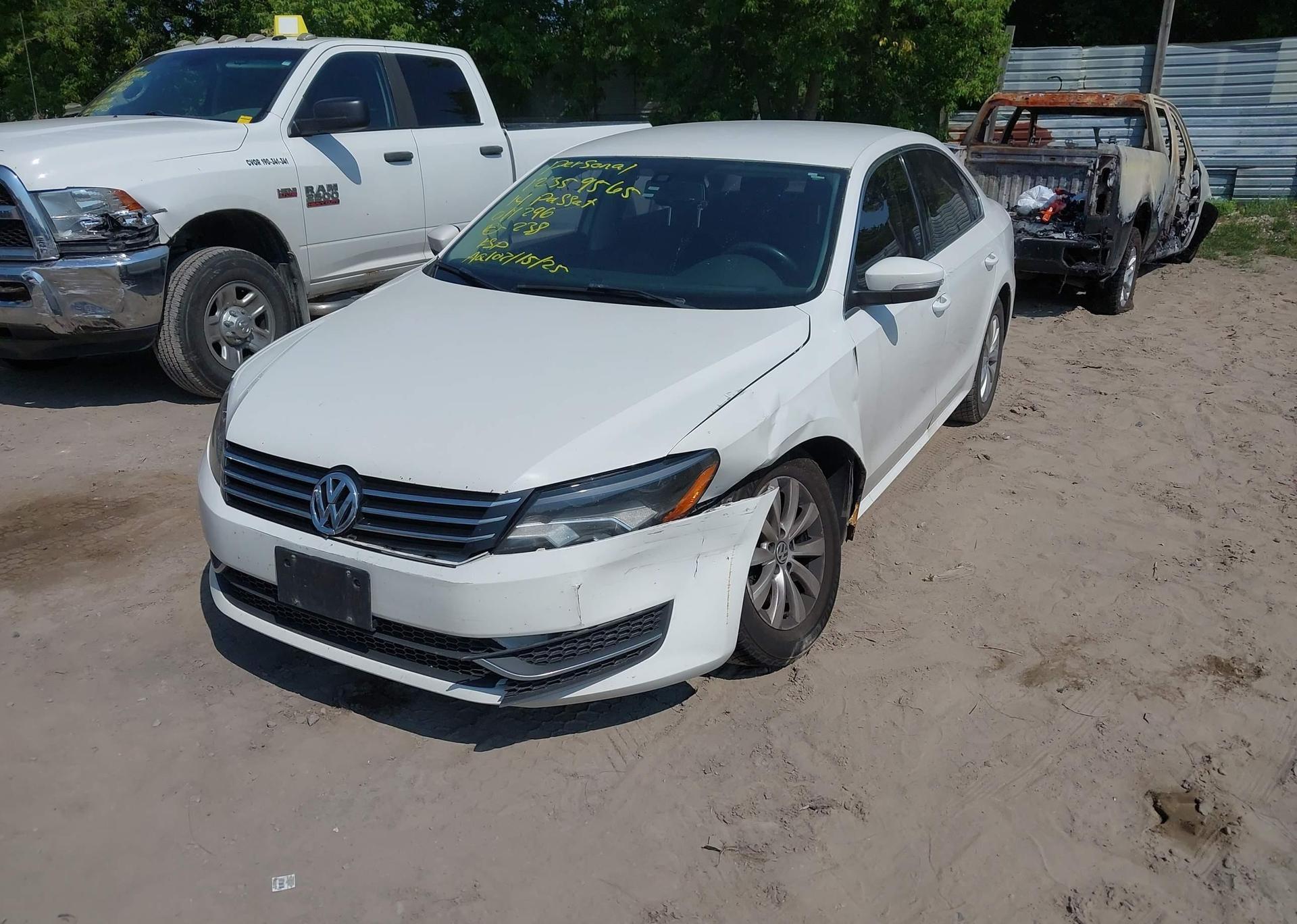 2014 VOLKSWAGEN PASSAT 2.5L TRENDLINE