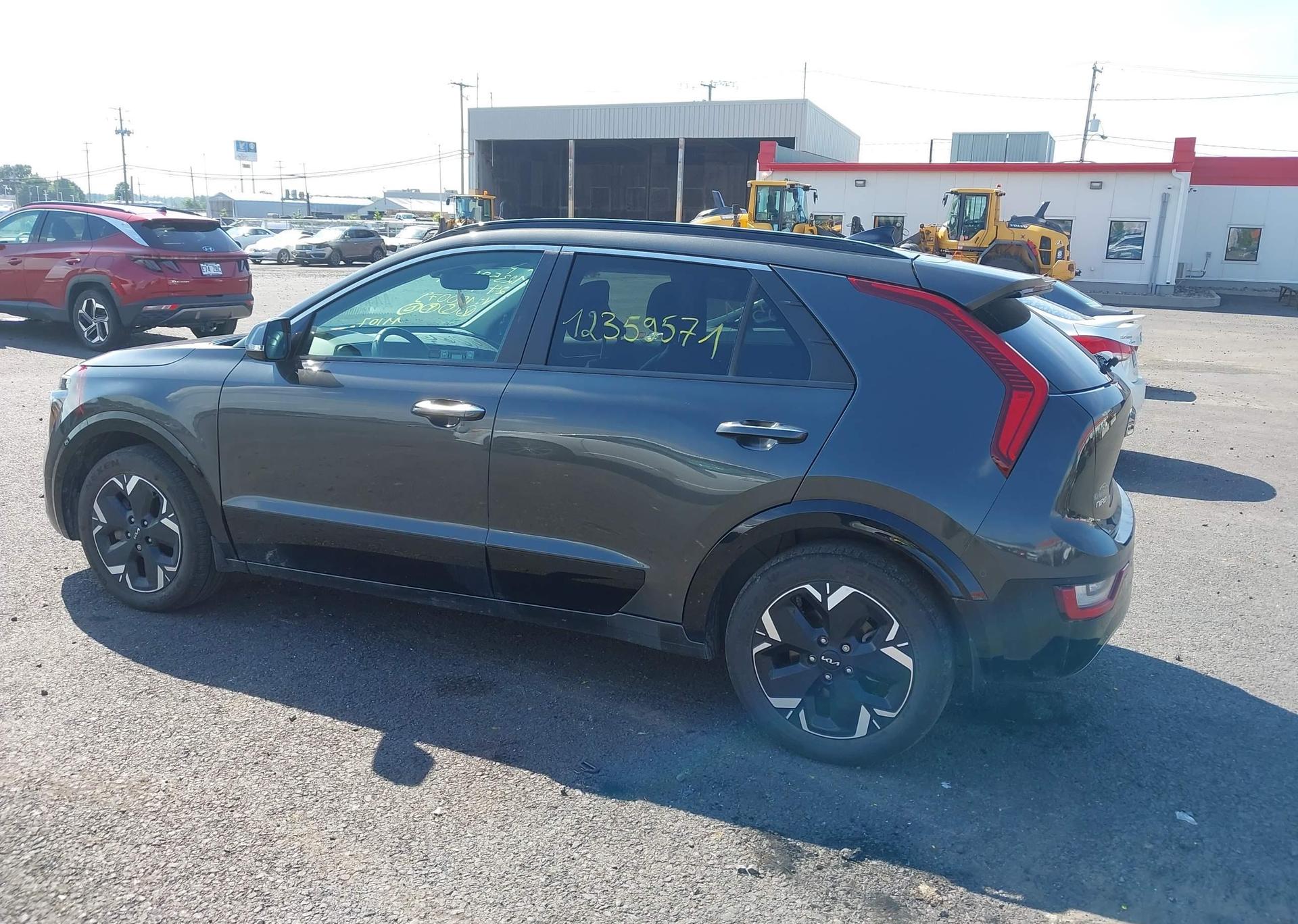 2024 KIA NIRO EV WAVE
