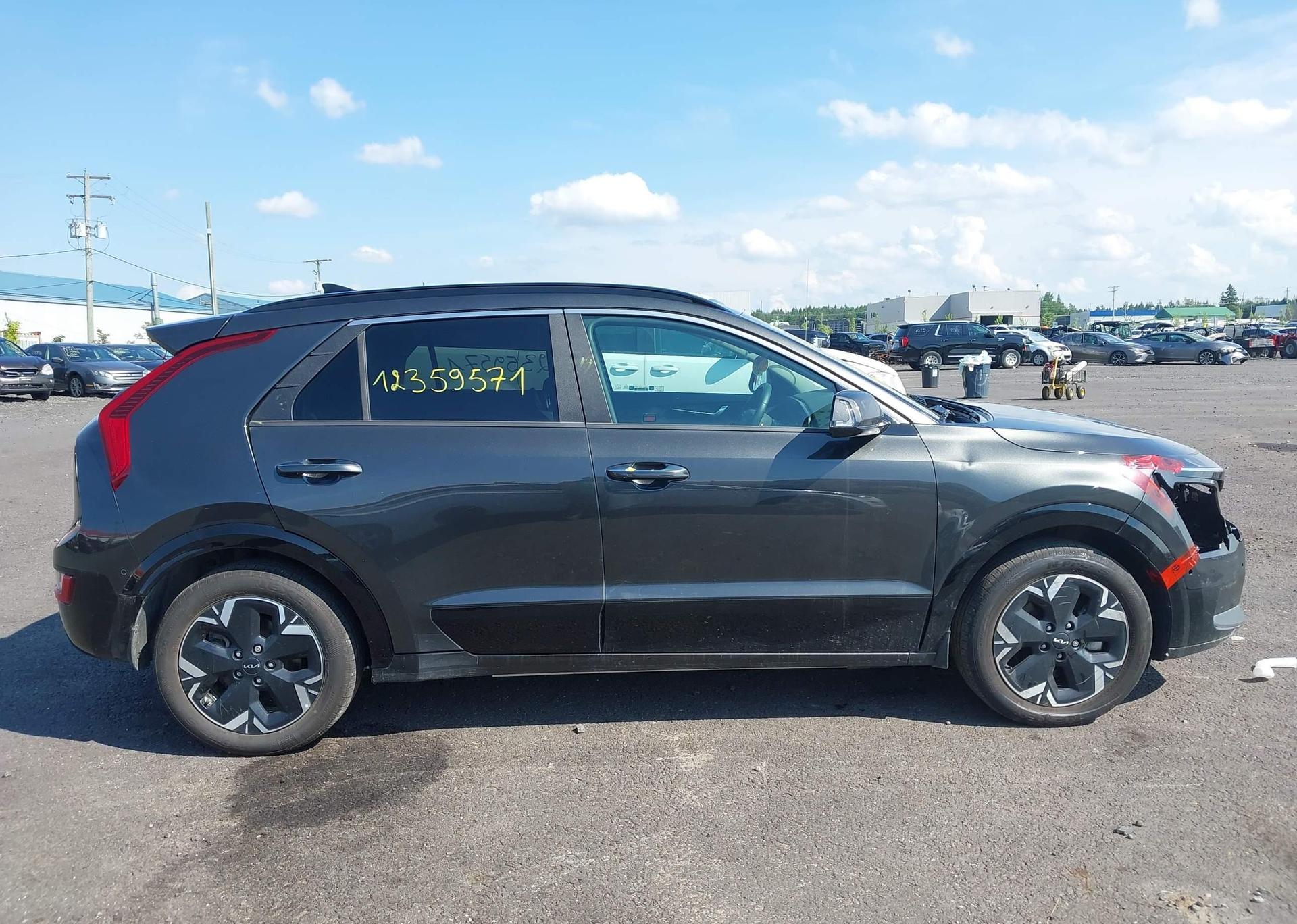 2024 KIA NIRO EV WAVE