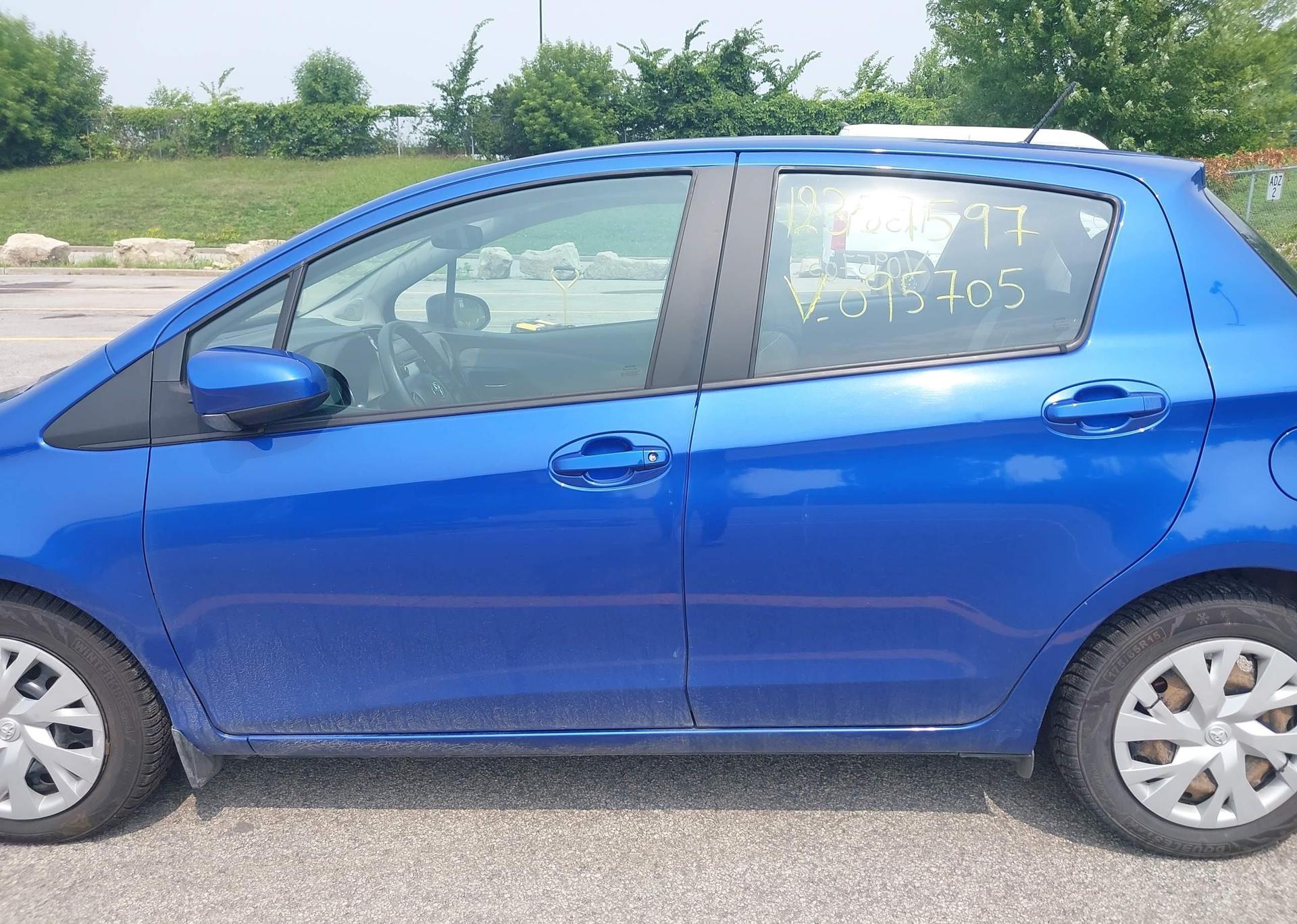 2018 TOYOTA YARIS LE