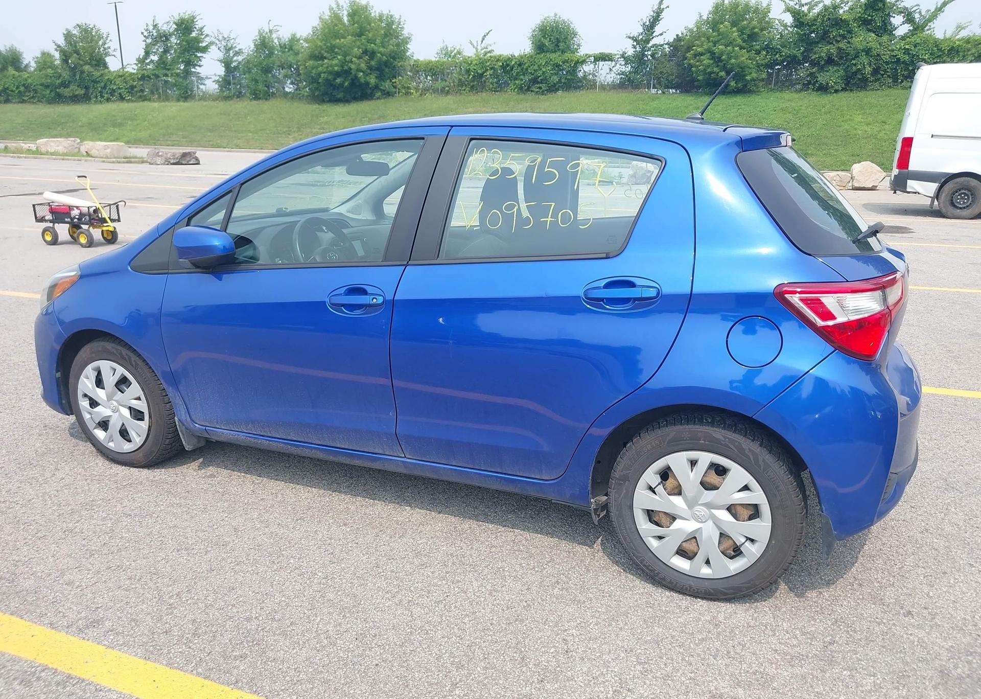 2018 TOYOTA YARIS LE
