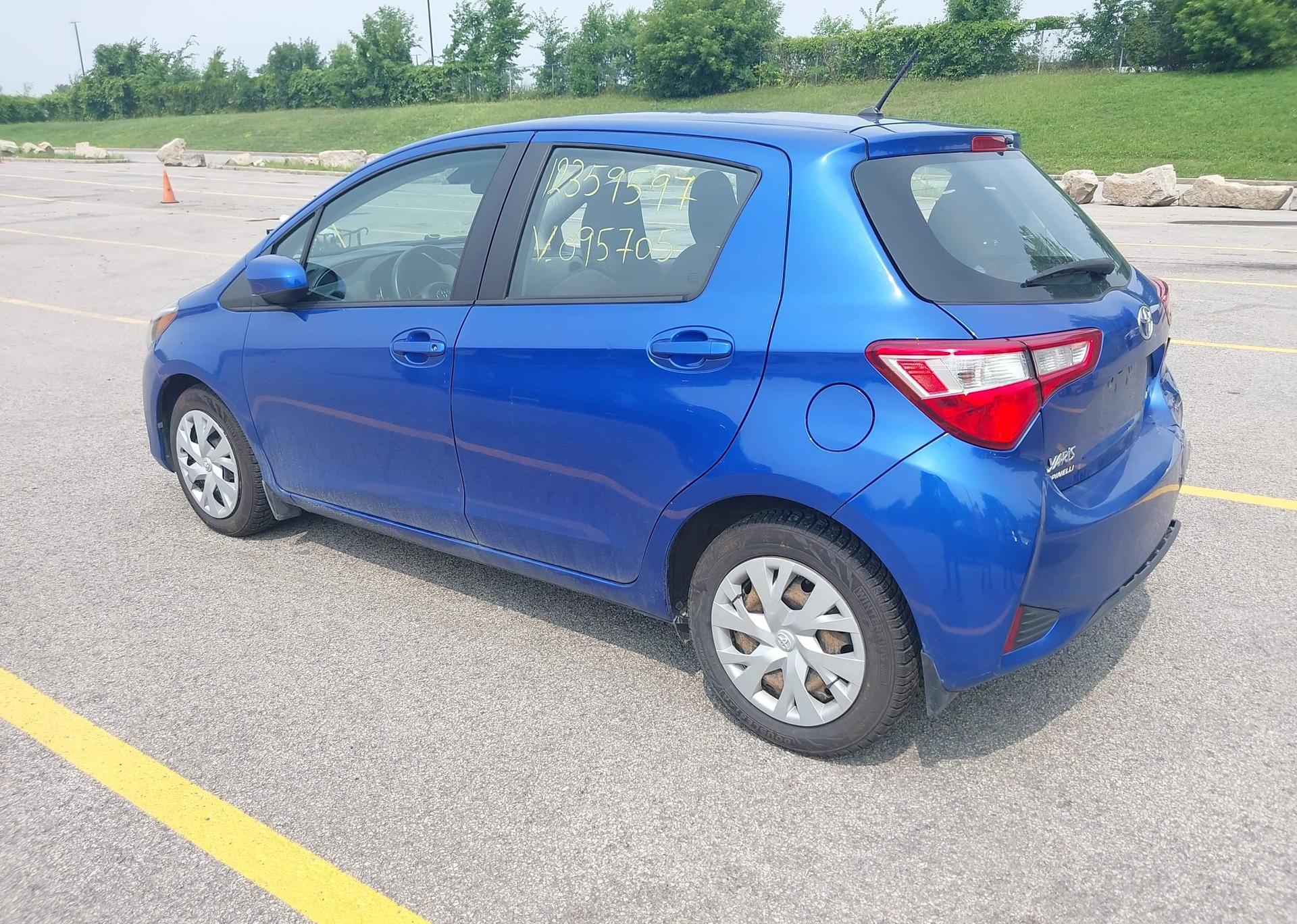 2018 TOYOTA YARIS LE
