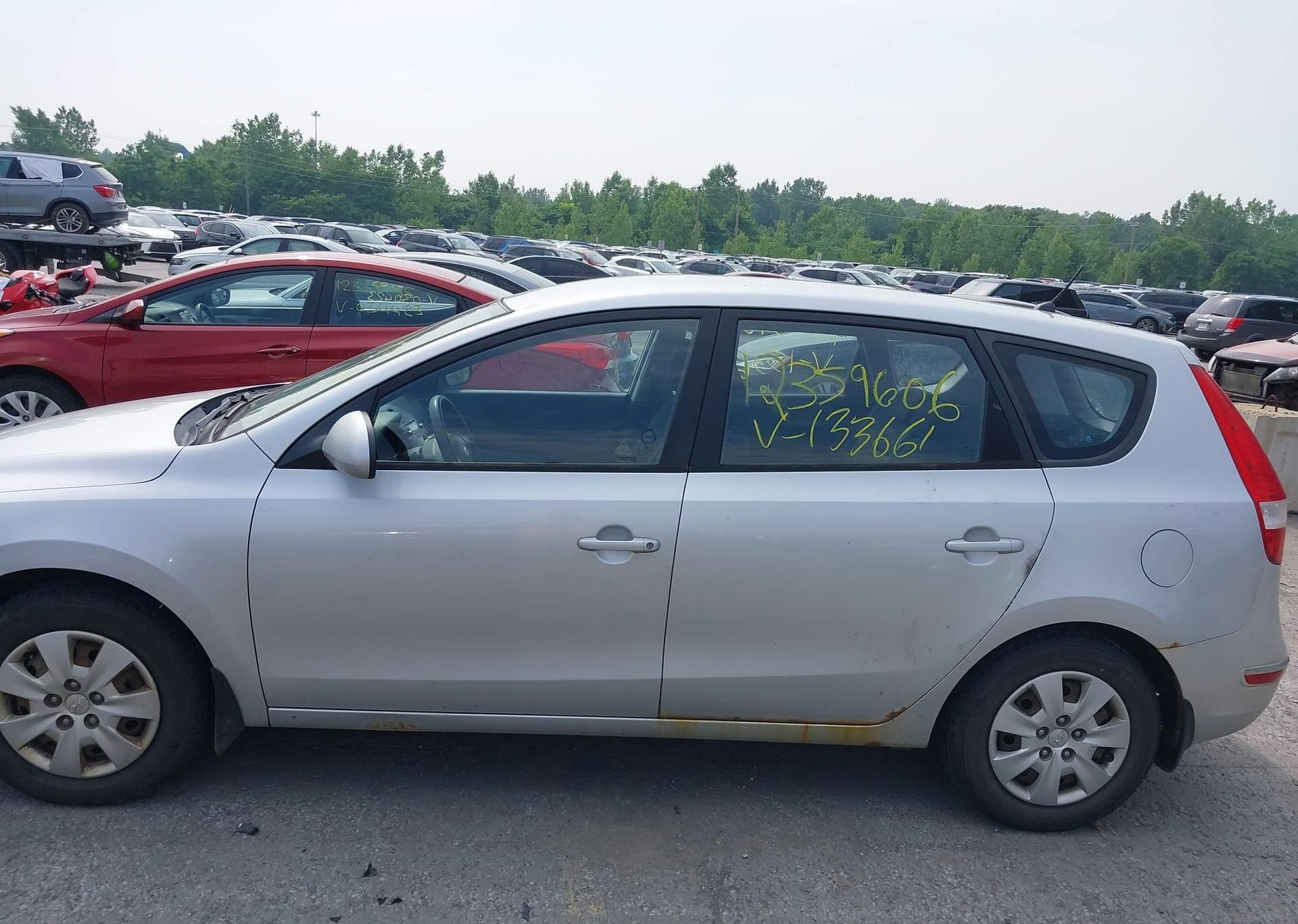2012 HYUNDAI ELANTRA TOURING GLS