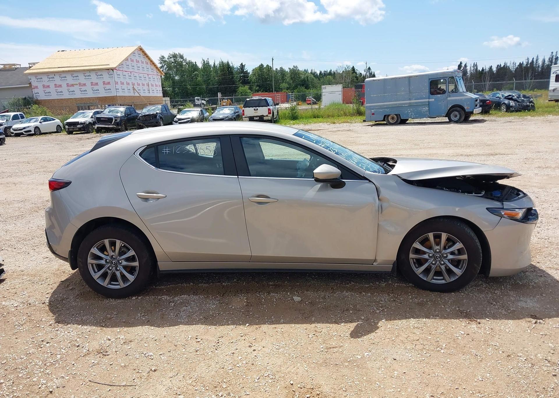 2023 MAZDA 3 PREFERRED