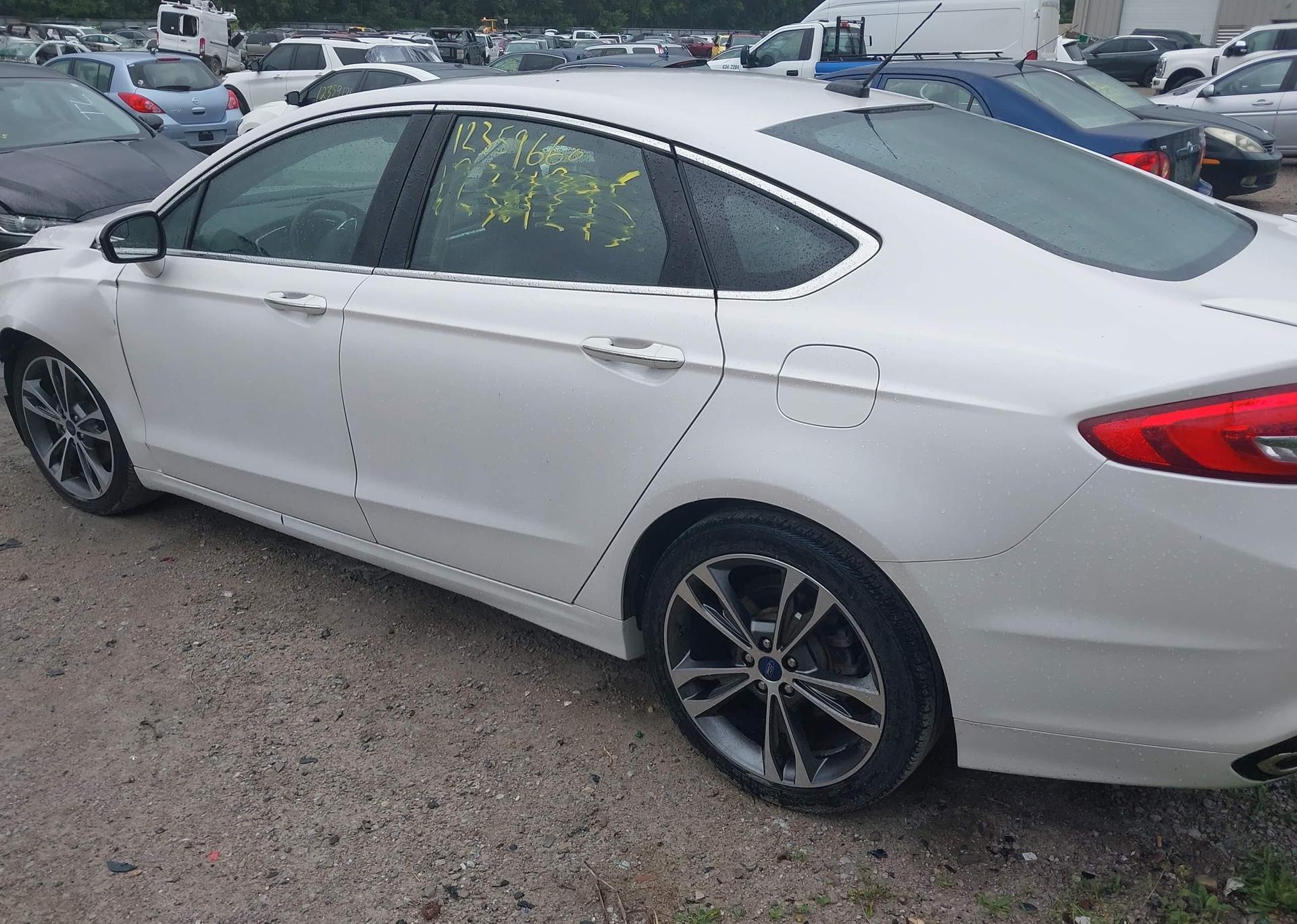 2018 FORD FUSION TITANIUM