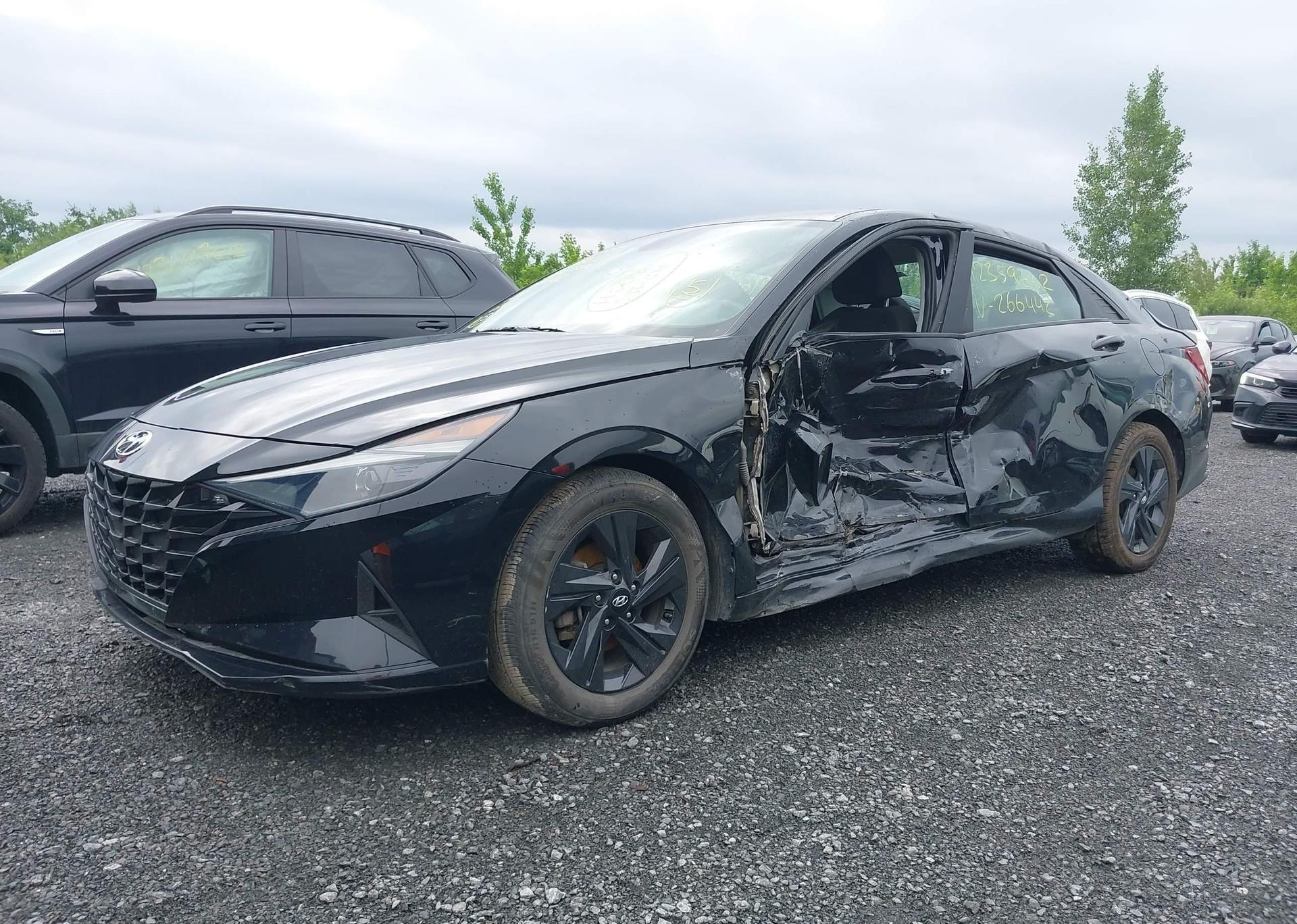 2022 HYUNDAI ELANTRA