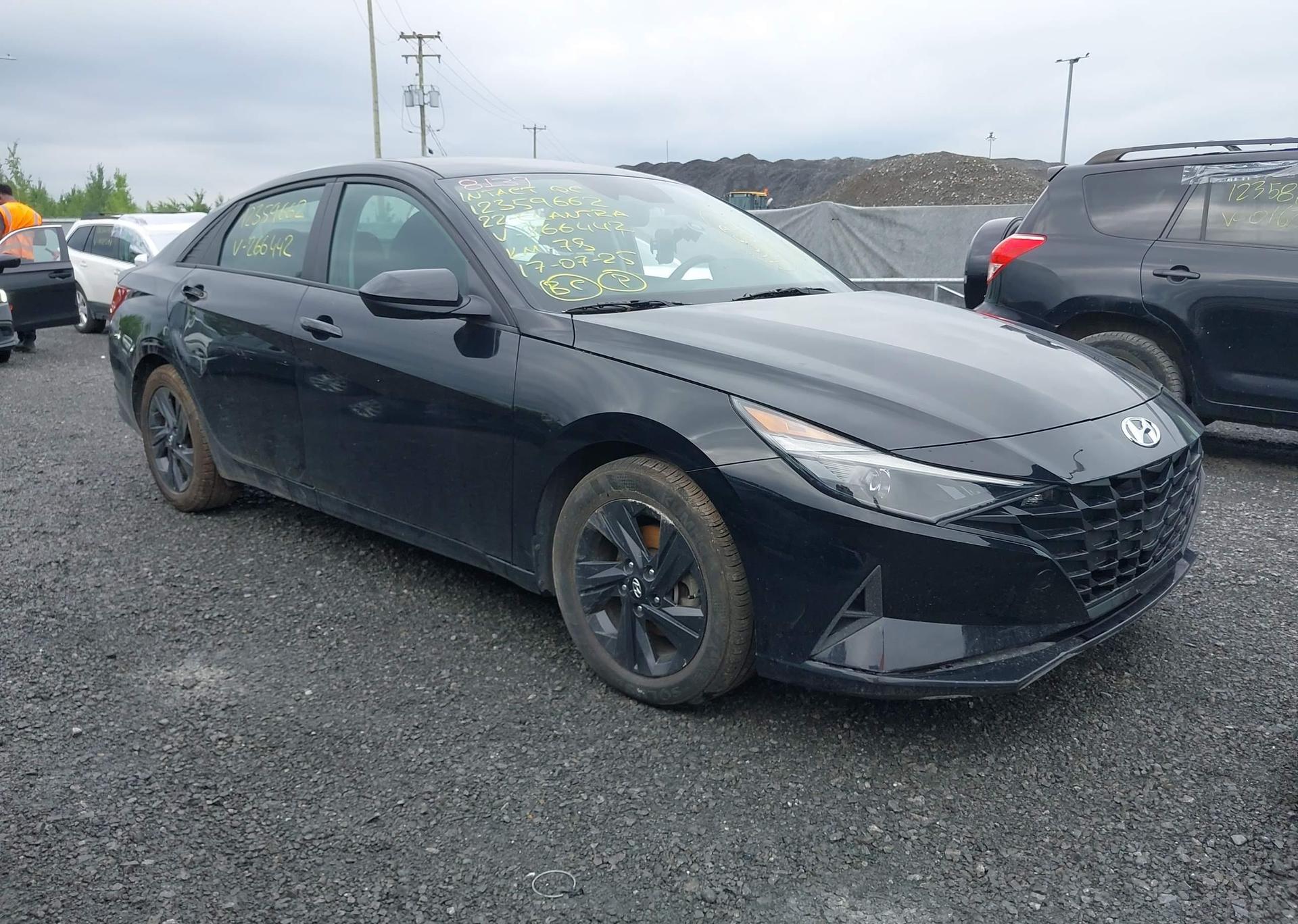 2022 HYUNDAI ELANTRA