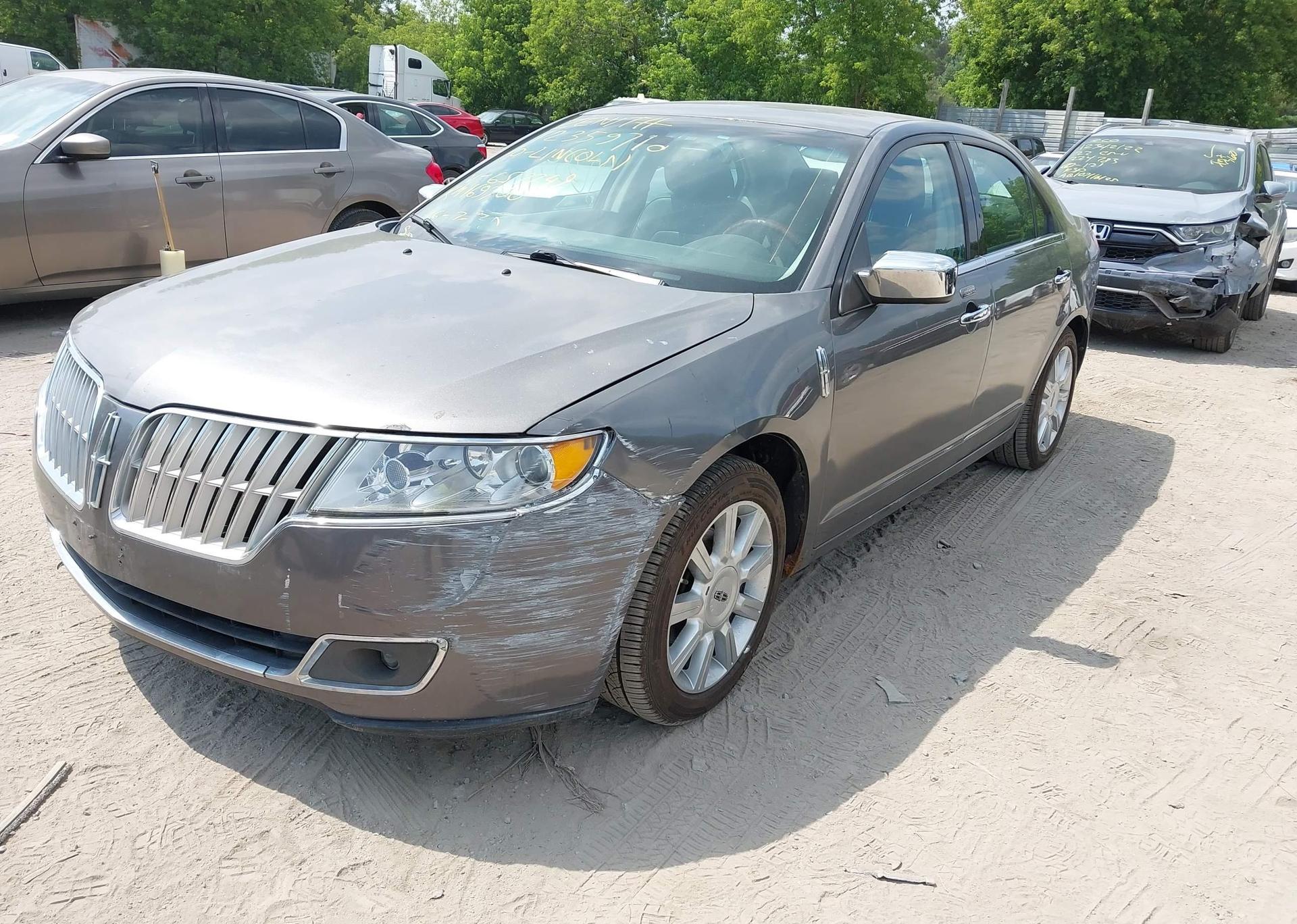 2010 LINCOLN MKZ
