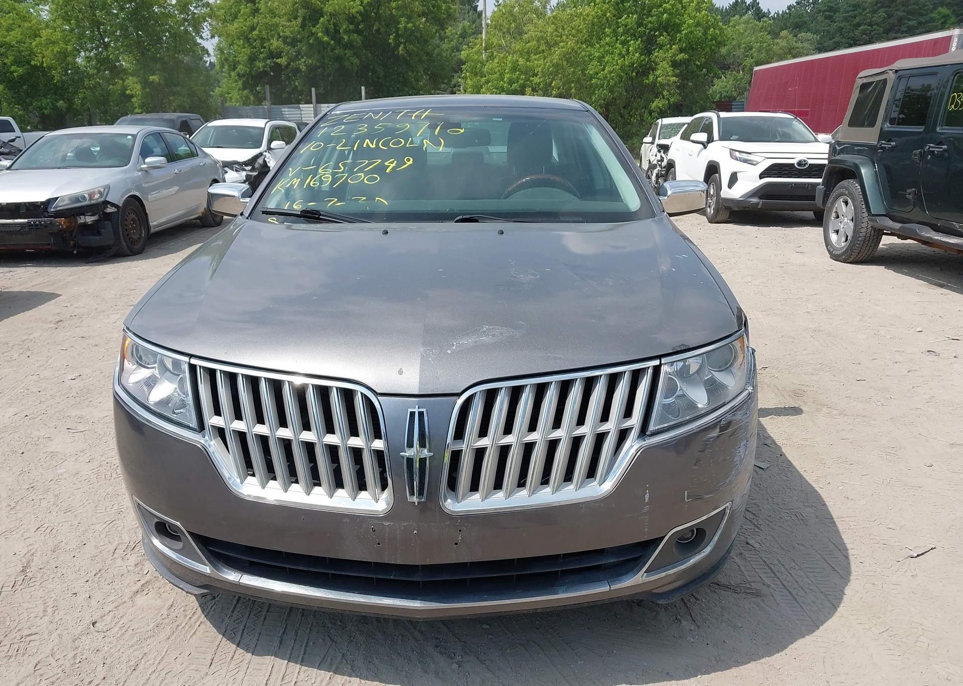 2010 LINCOLN MKZ
