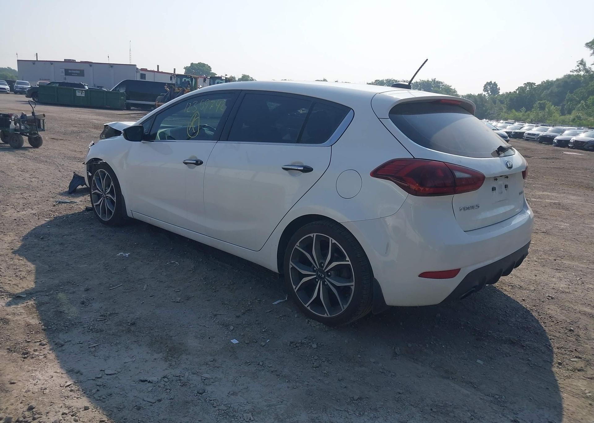 2018 KIA FORTE EX
