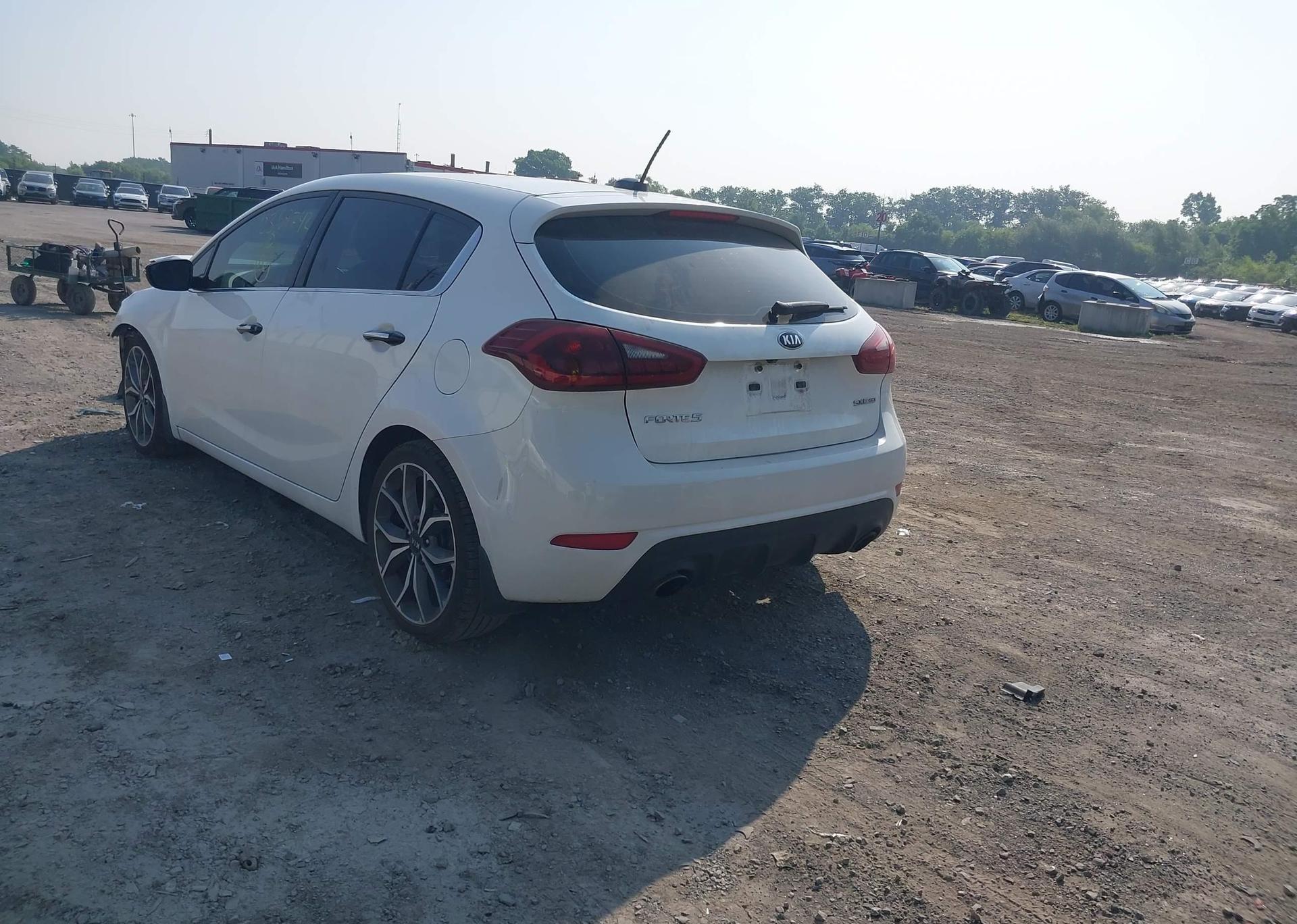 2018 KIA FORTE EX