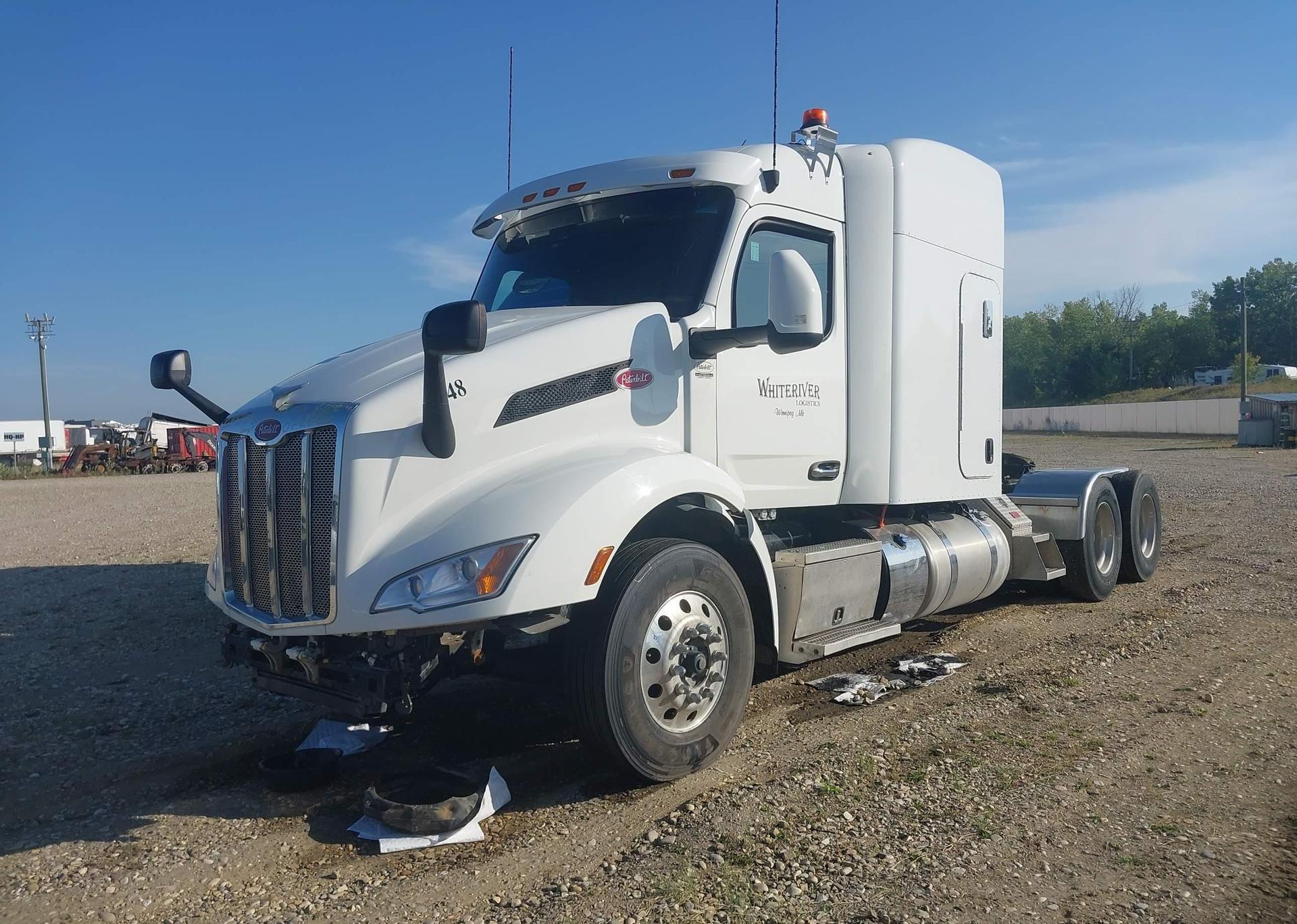 2023 PETERBILT 579