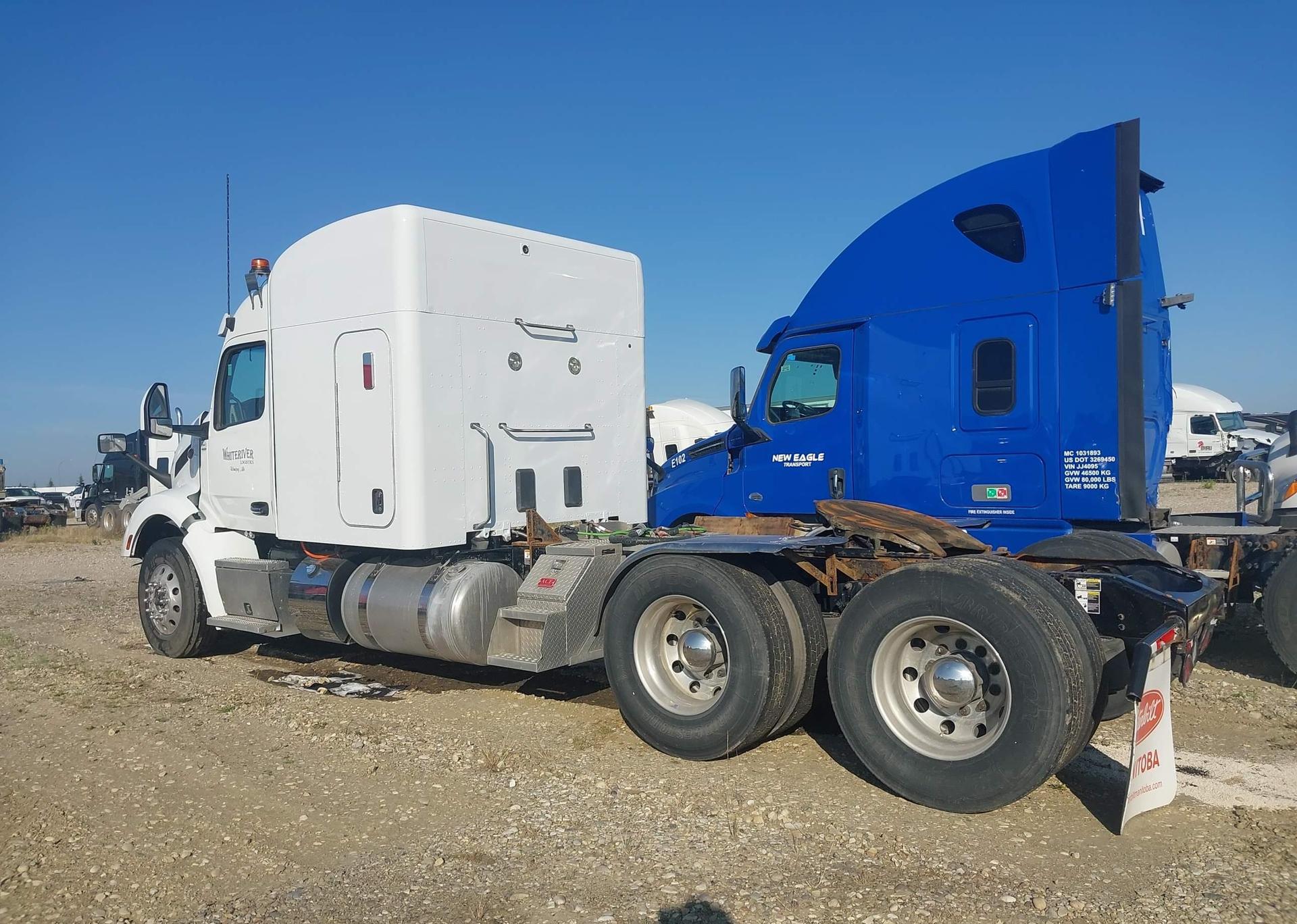 2023 PETERBILT 579