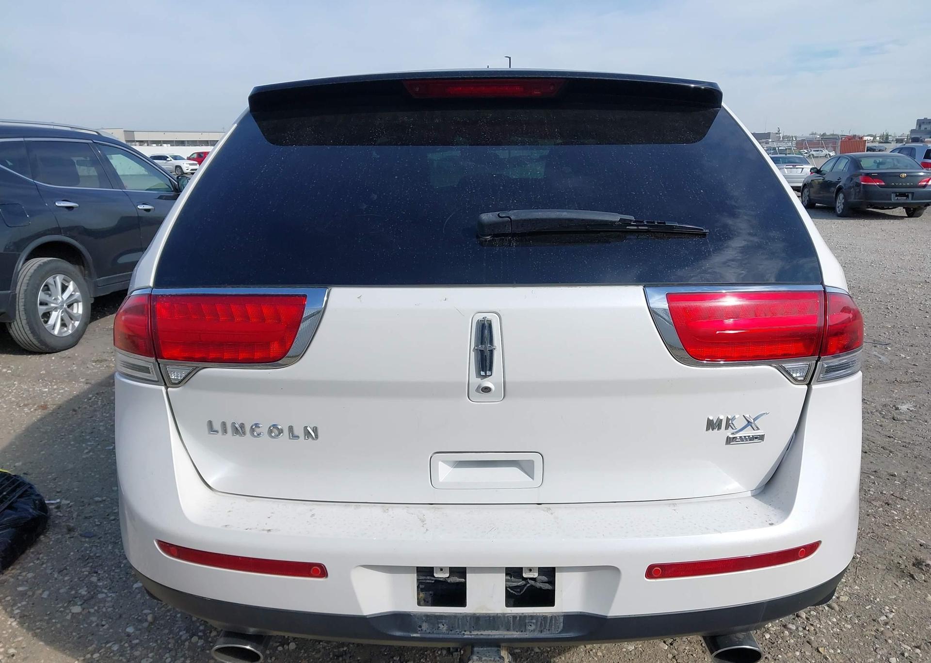 2011 LINCOLN MKX