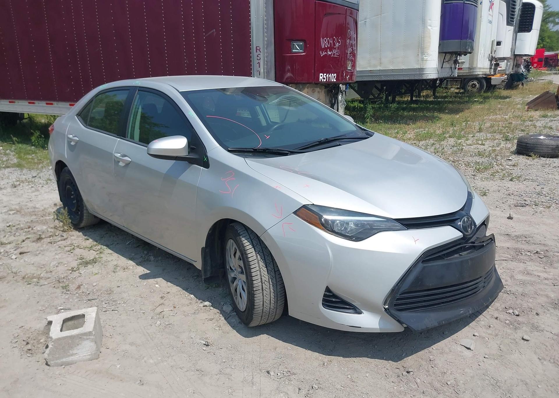 2018 TOYOTA COROLLA