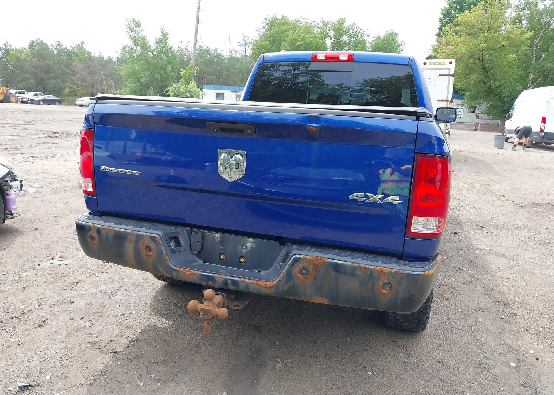 2017 RAM 1500 SLT