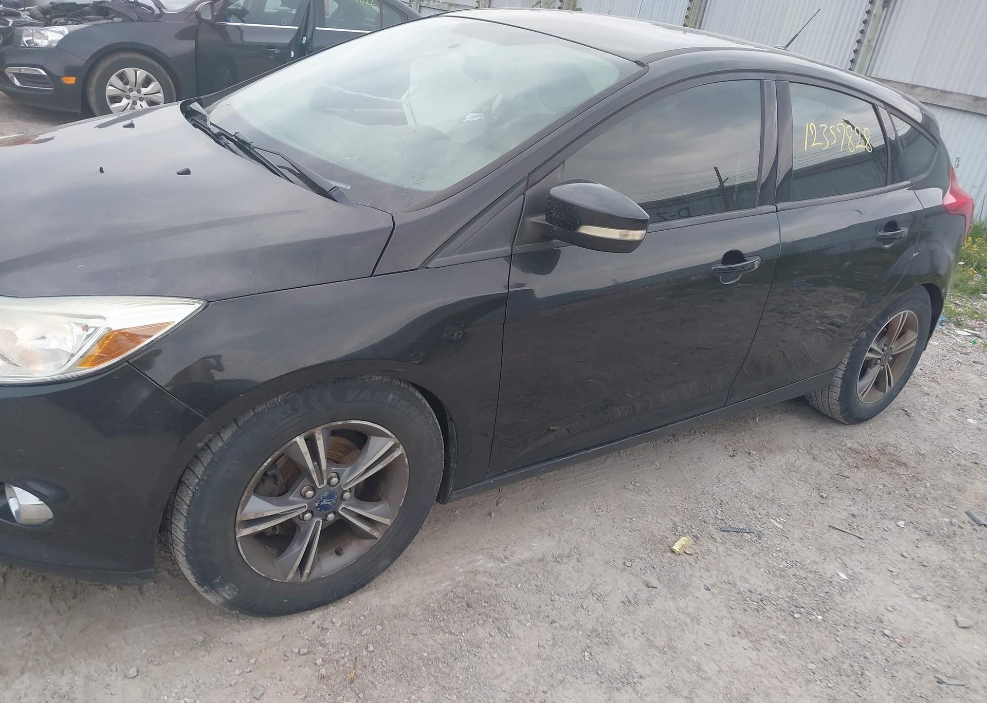 2014 FORD FOCUS SE