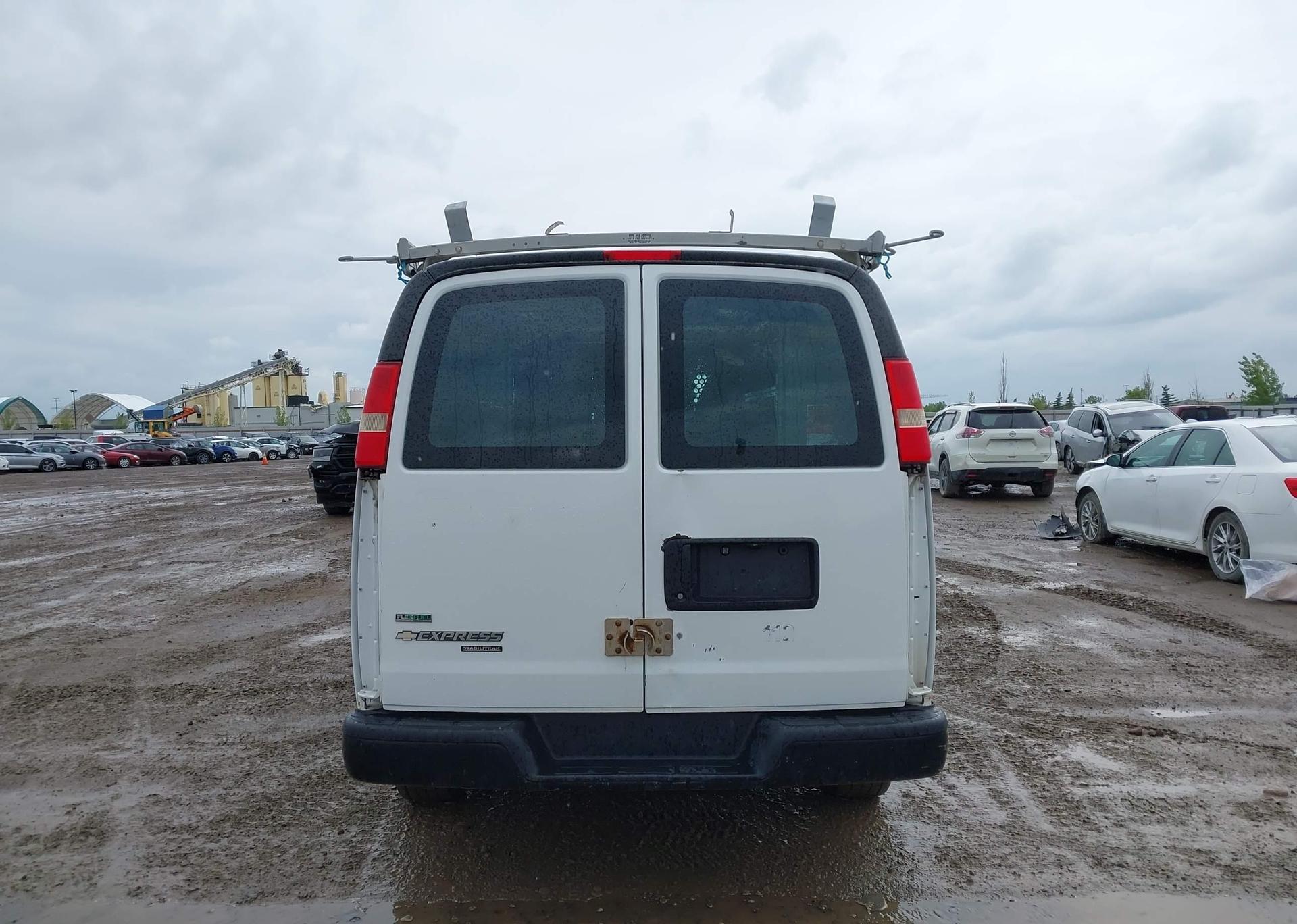 2012 CHEVROLET EXPRESS G2500