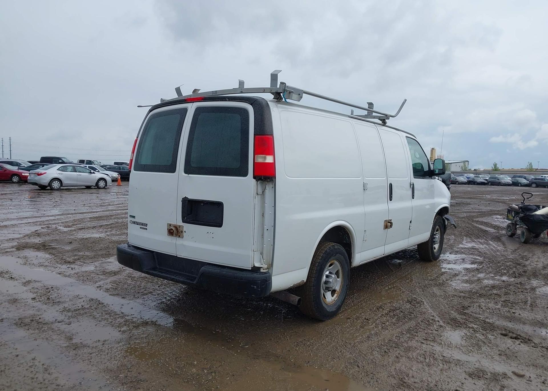 2012 CHEVROLET EXPRESS G2500