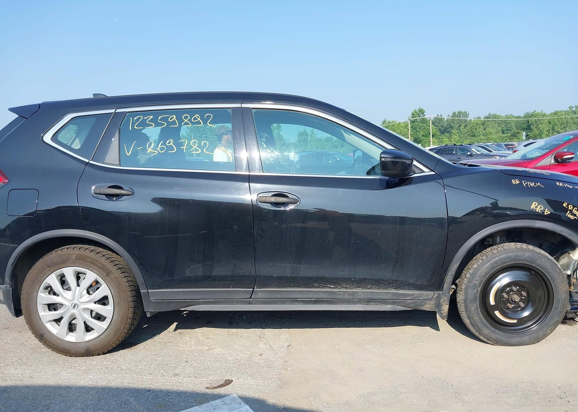 2017 NISSAN ROGUE S