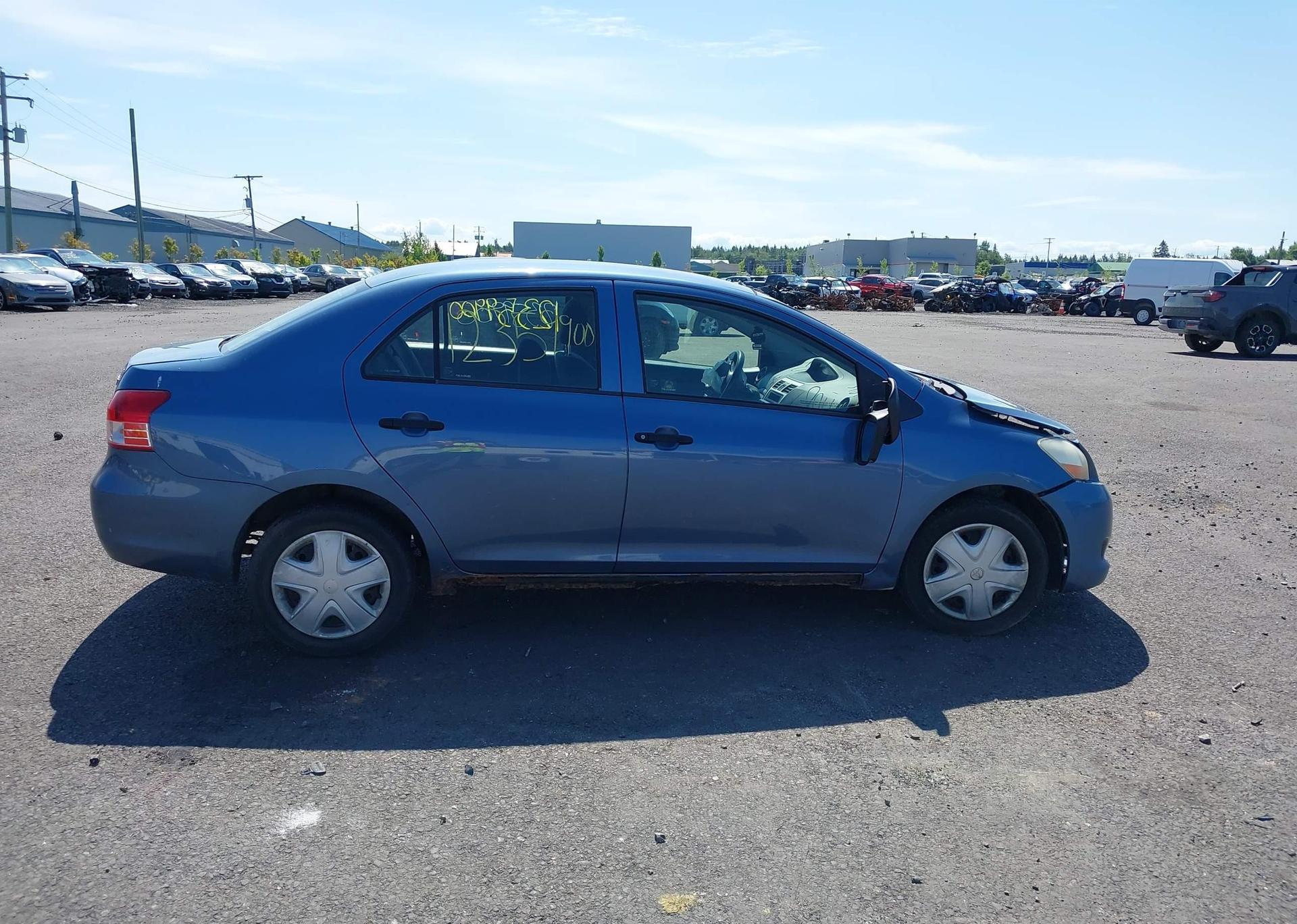 2008 TOYOTA YARIS