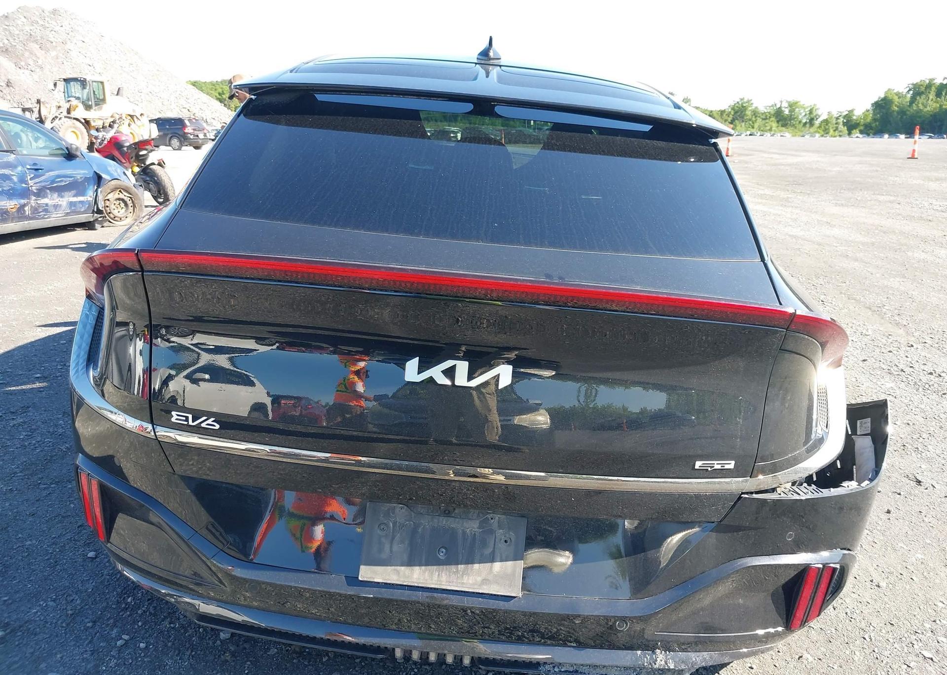 2024 KIA EV6 GT