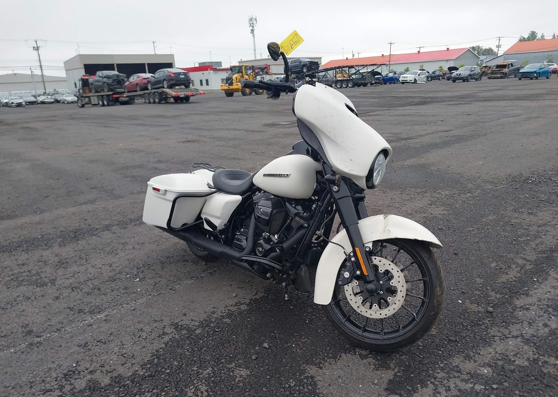2018 HARLEY-DAVIDSON FLHXS STREET GLIDE SPECIAL