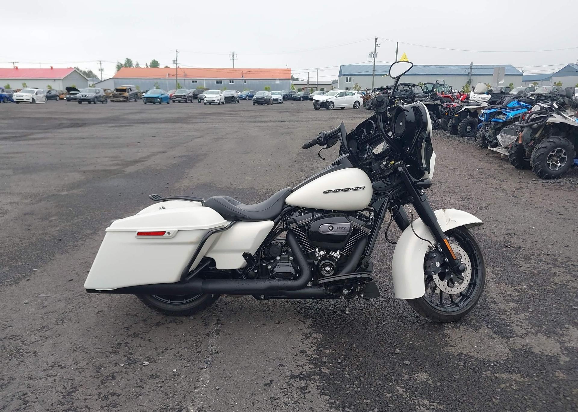 2018 HARLEY-DAVIDSON FLHXS STREET GLIDE SPECIAL