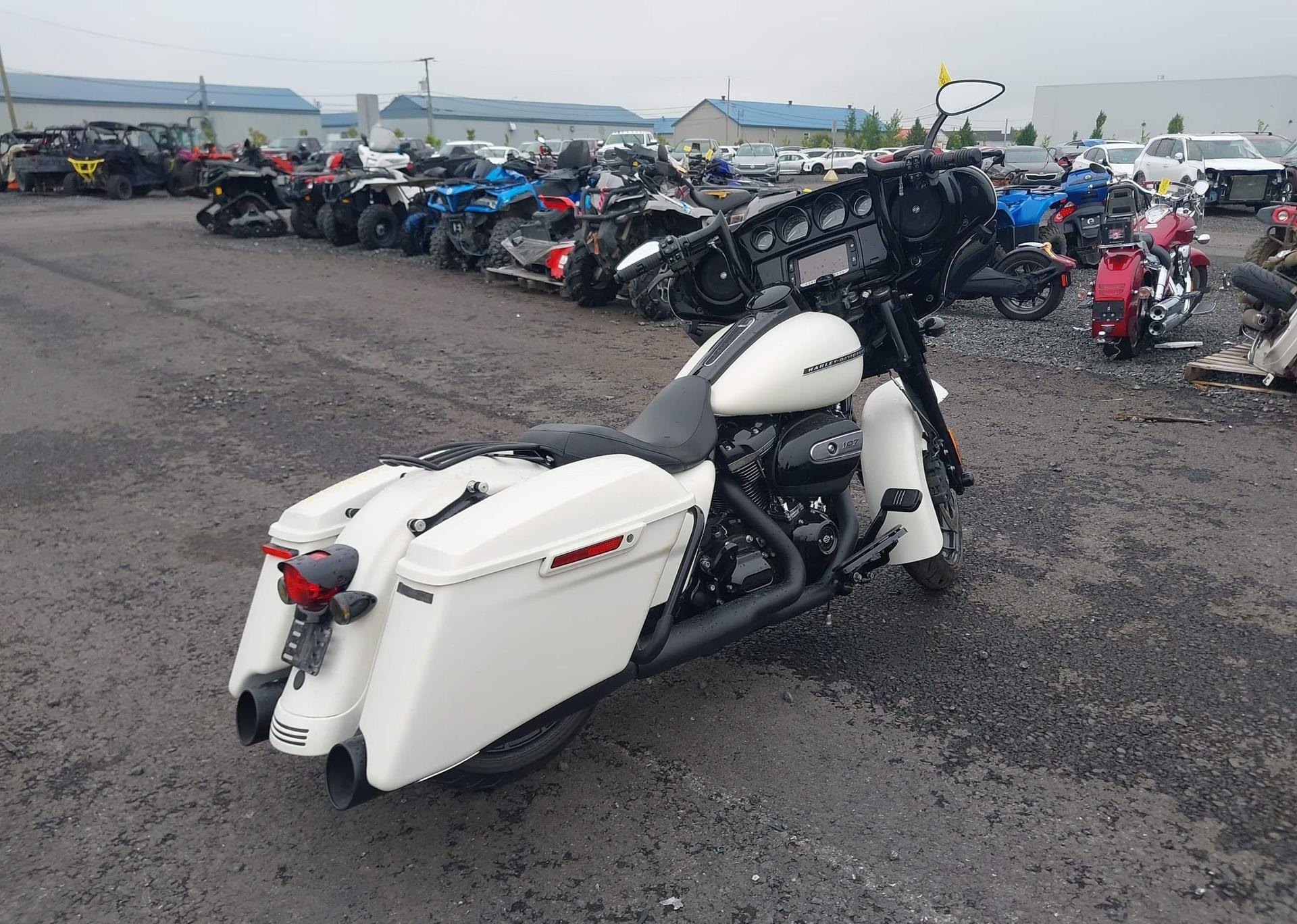 2018 HARLEY-DAVIDSON FLHXS STREET GLIDE SPECIAL