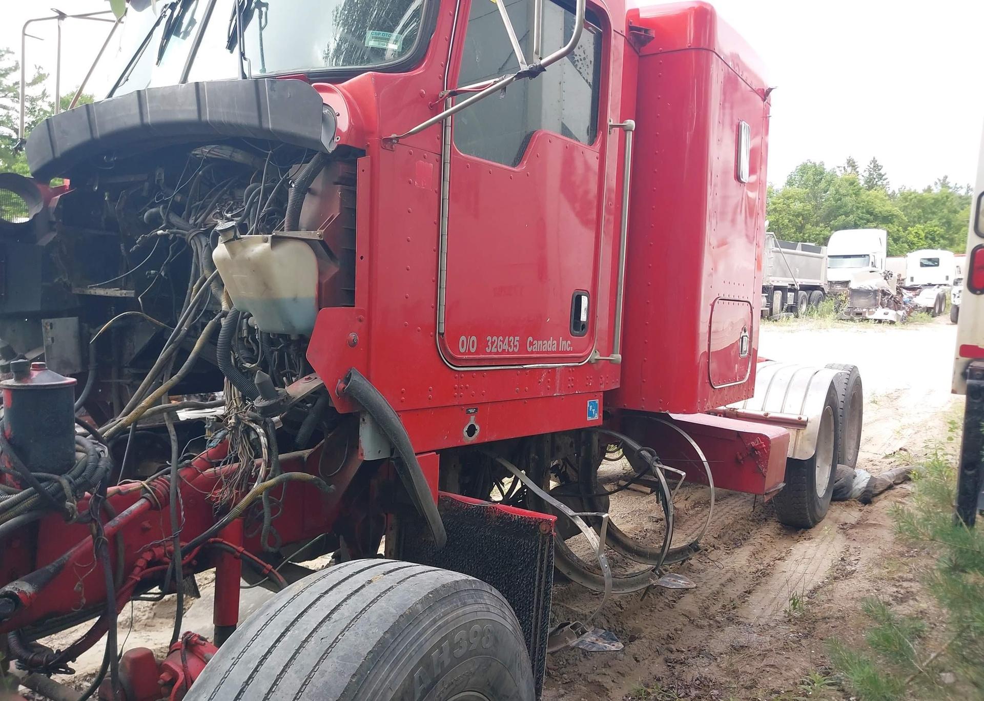 2003 KENWORTH CONSTRUCTION T800