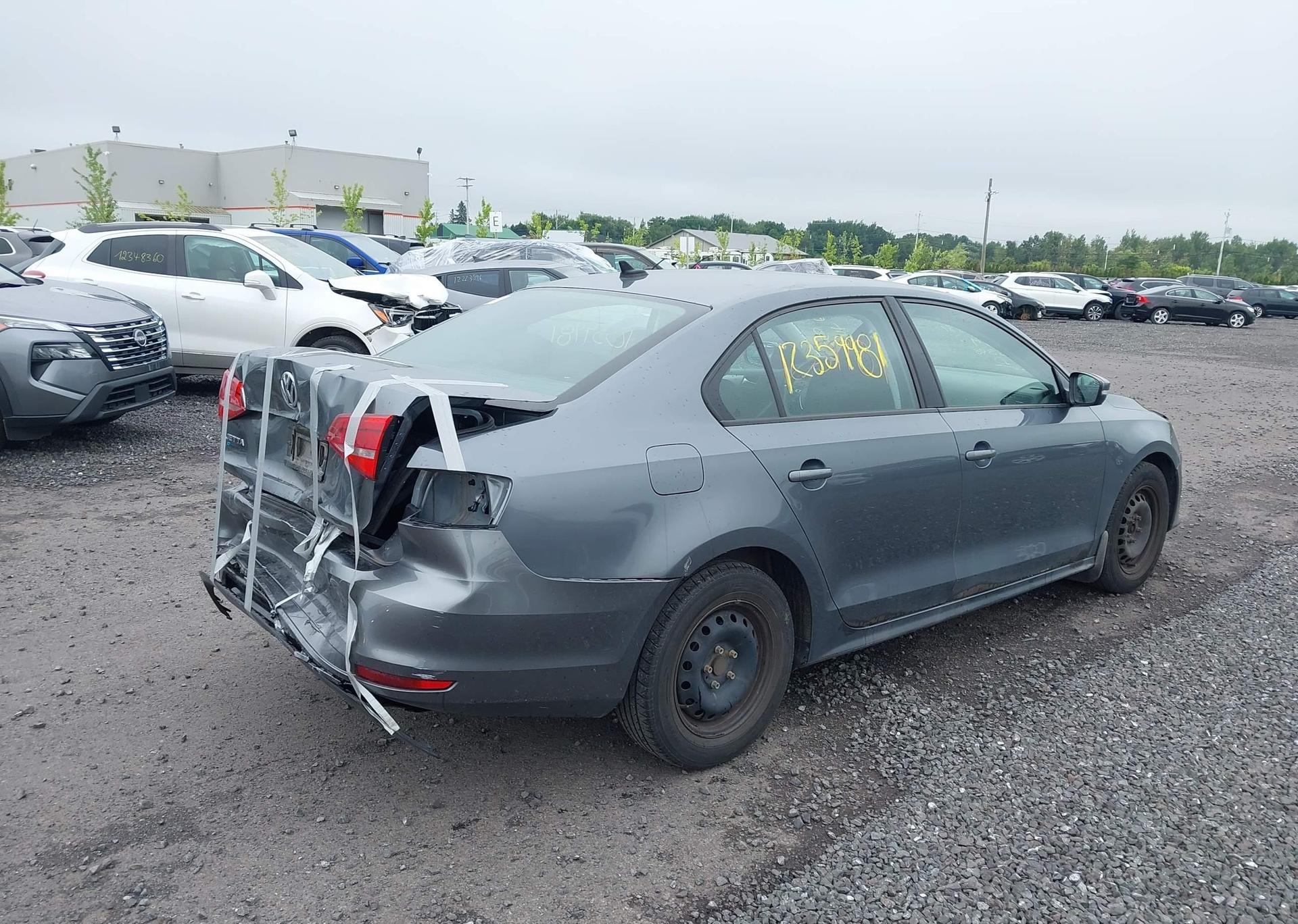2015 VOLKSWAGEN JETTA S