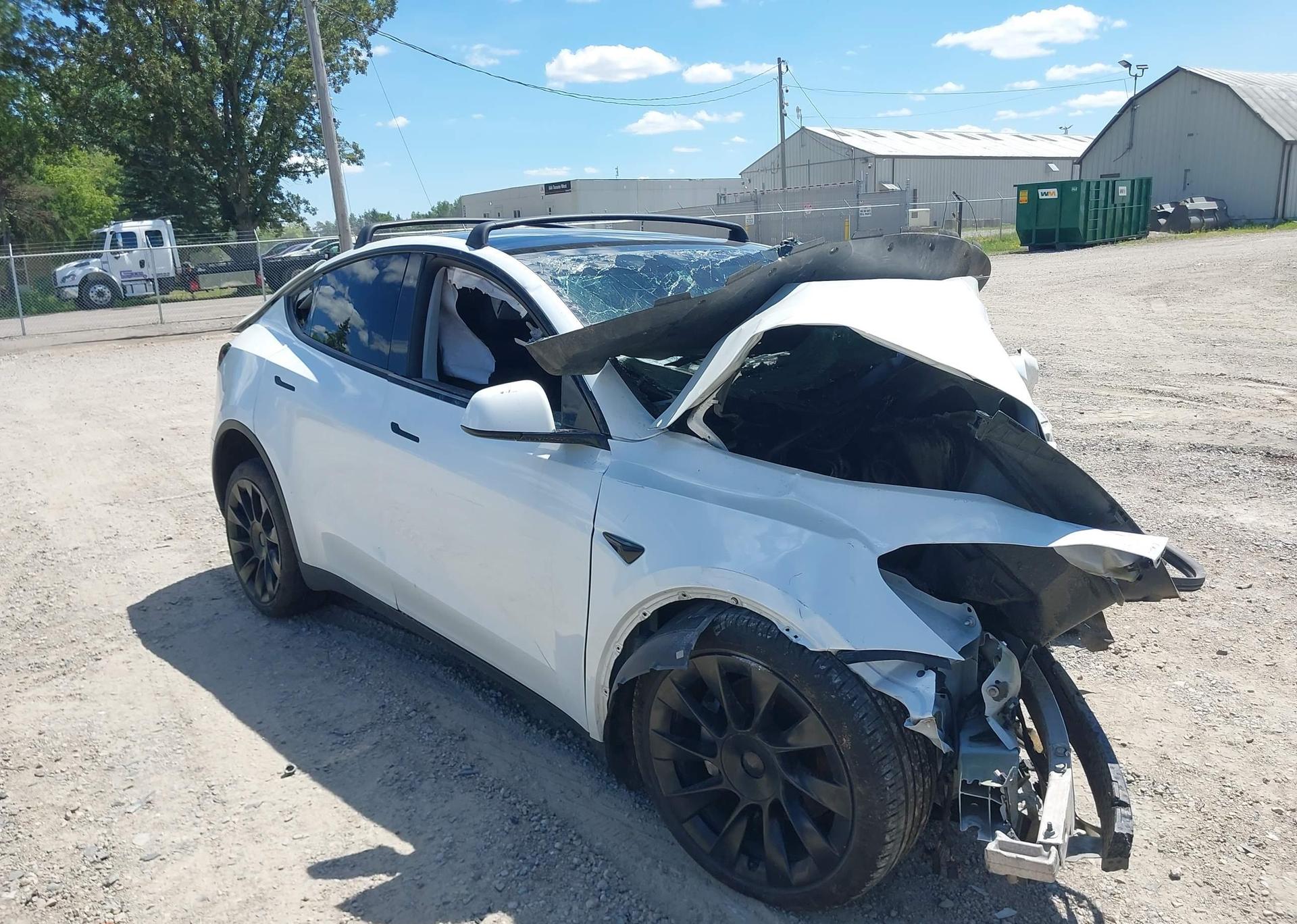 2020 TESLA MODEL Y LONG RANGE