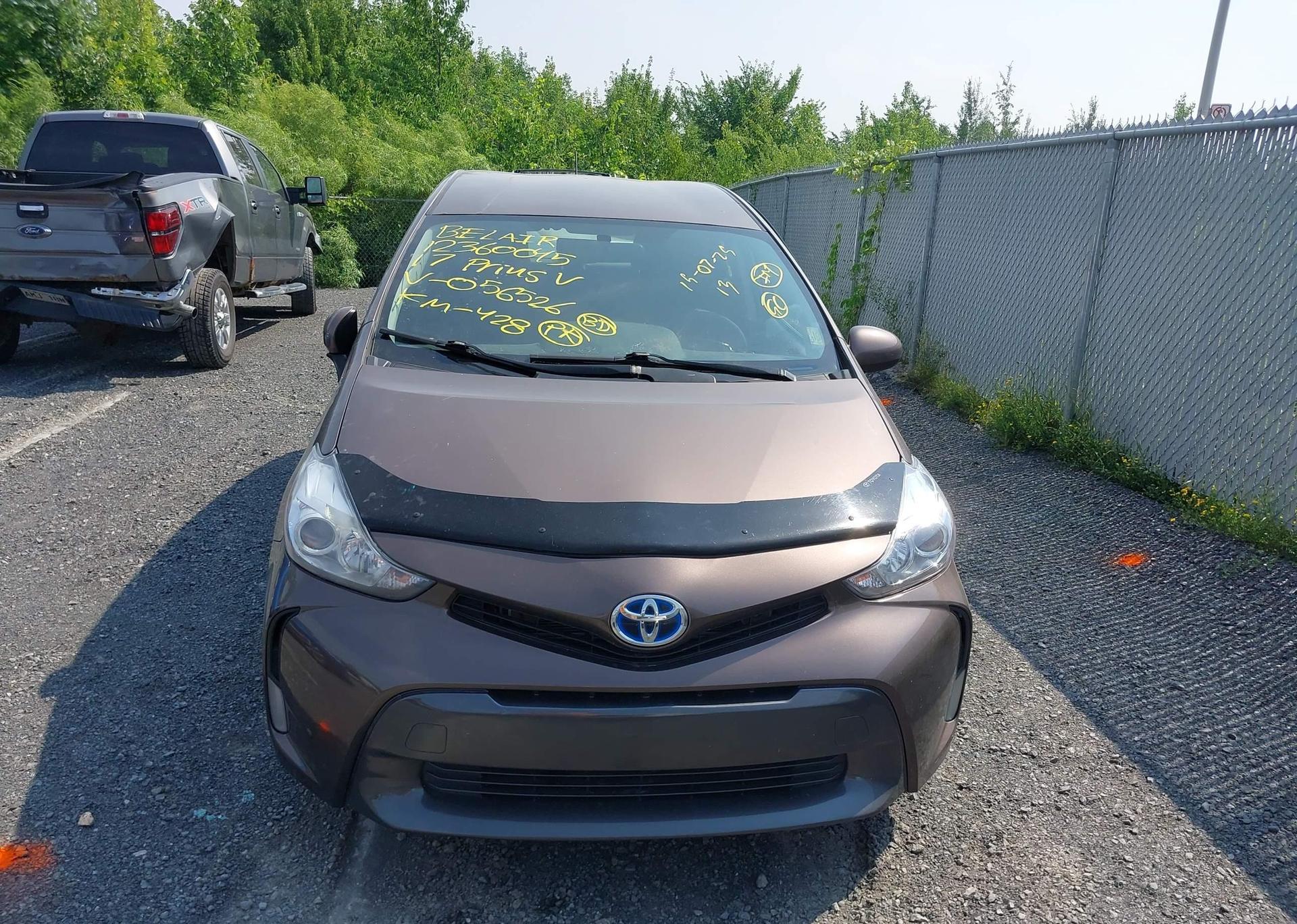 2017 TOYOTA PRIUS