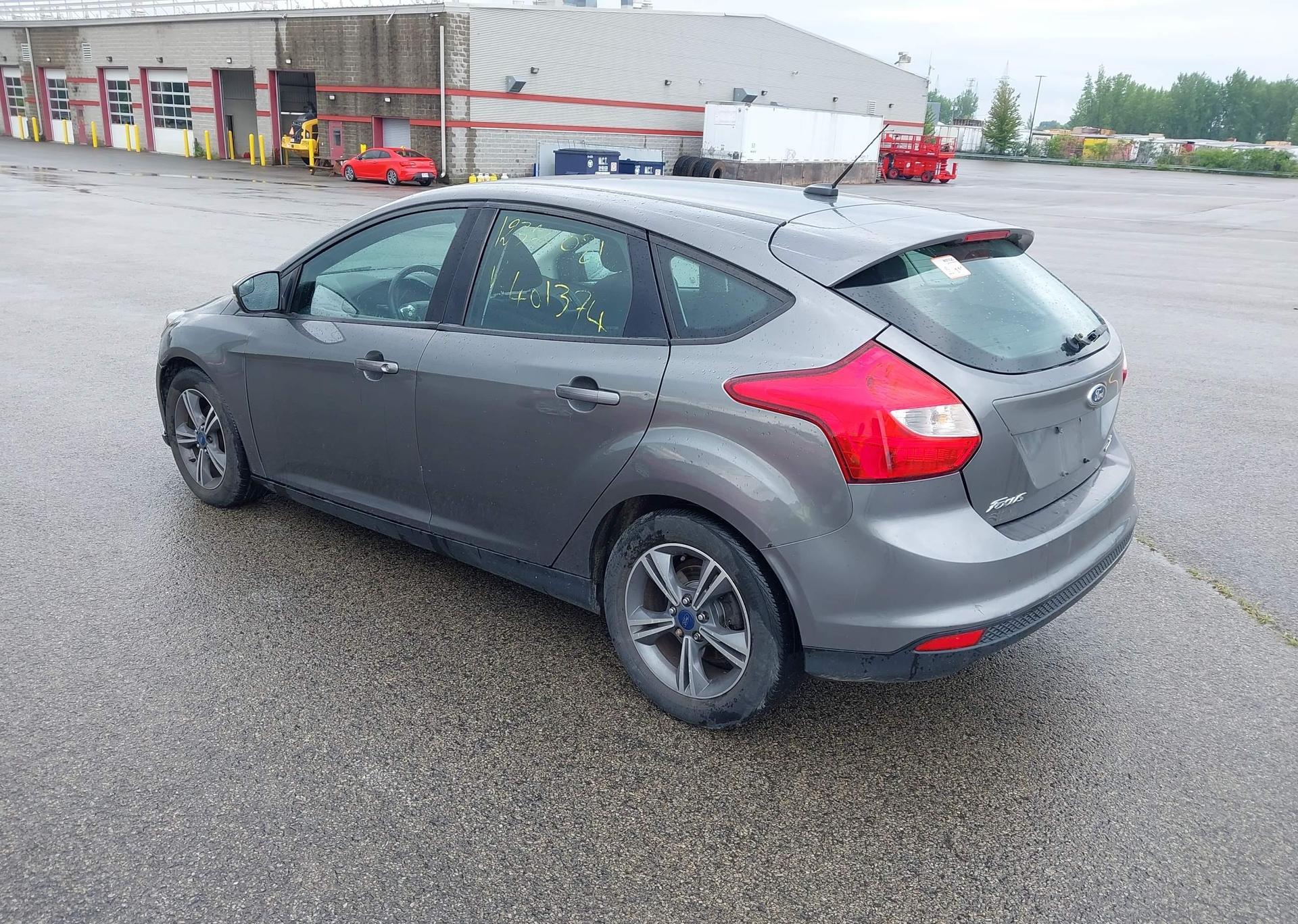 2014 FORD FOCUS SE