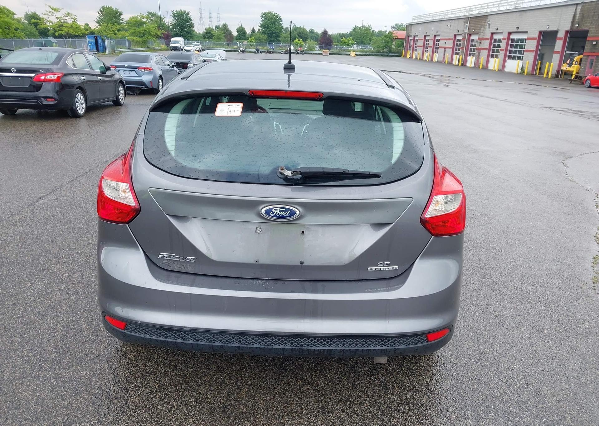 2014 FORD FOCUS SE